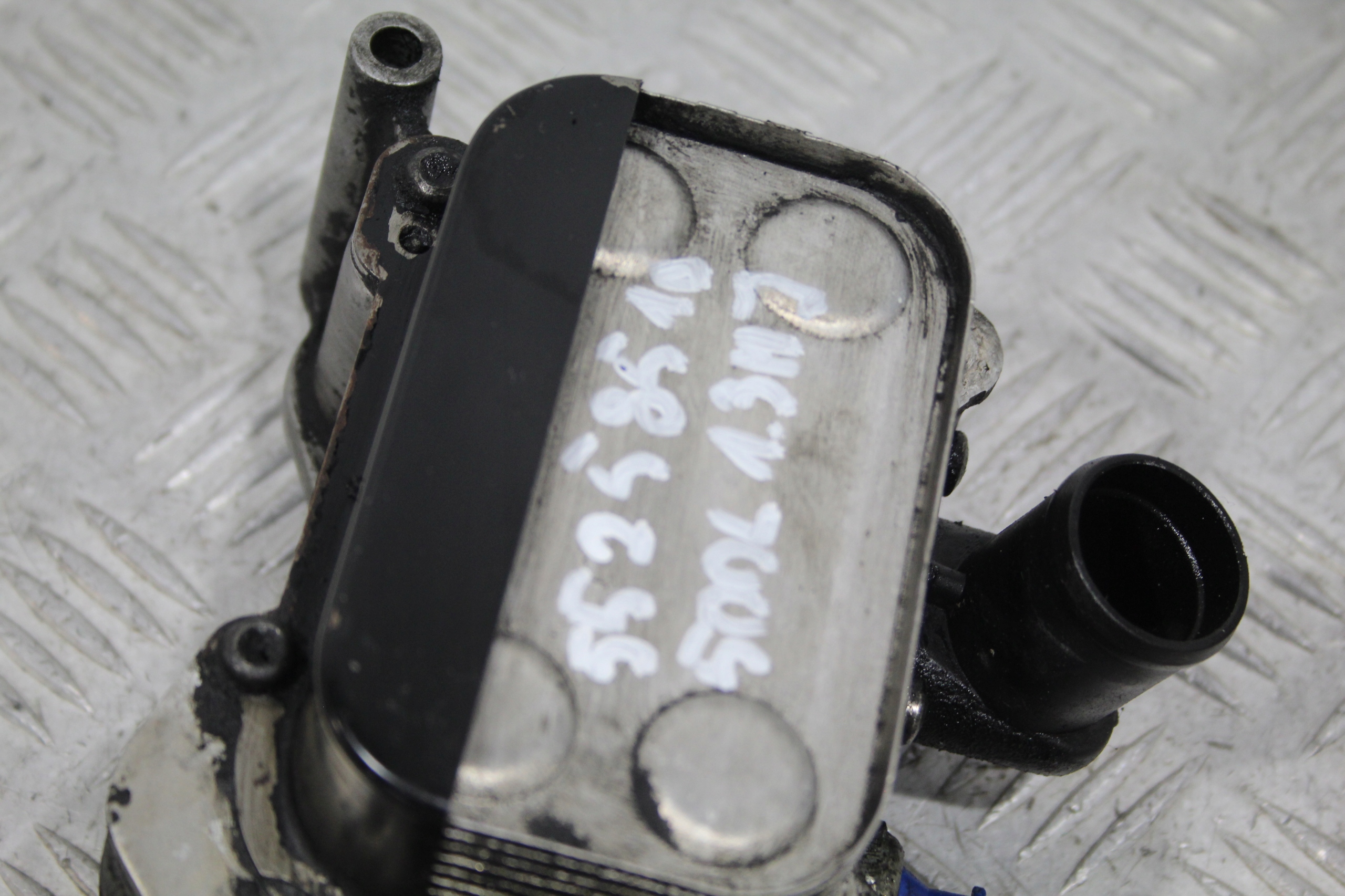 DRŽAČ DRŽAČ FILTERA FILTER ULJA FIAT 500L 55258610