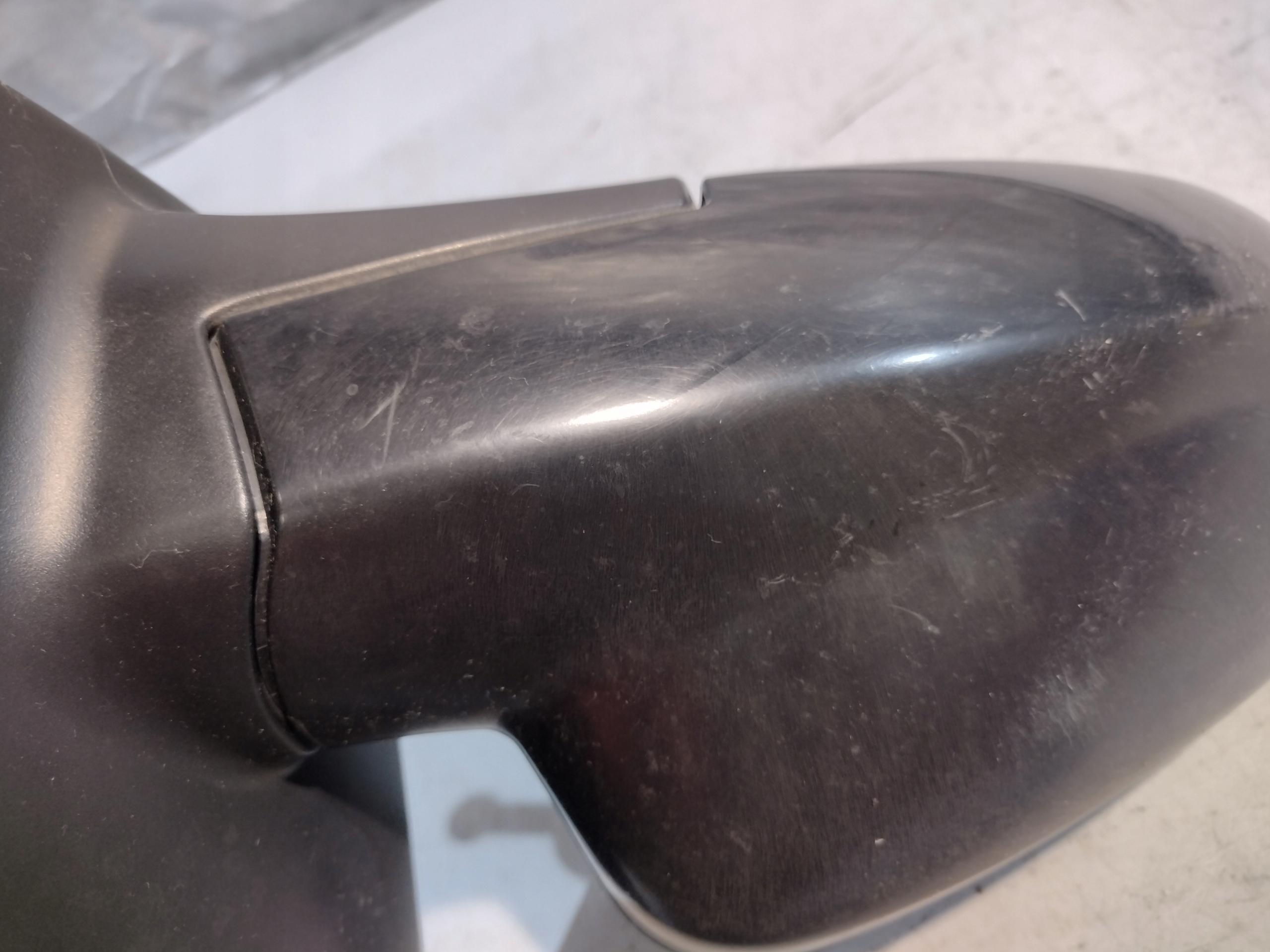 mirror manually right Chevrolet Aveo and 1 T200
