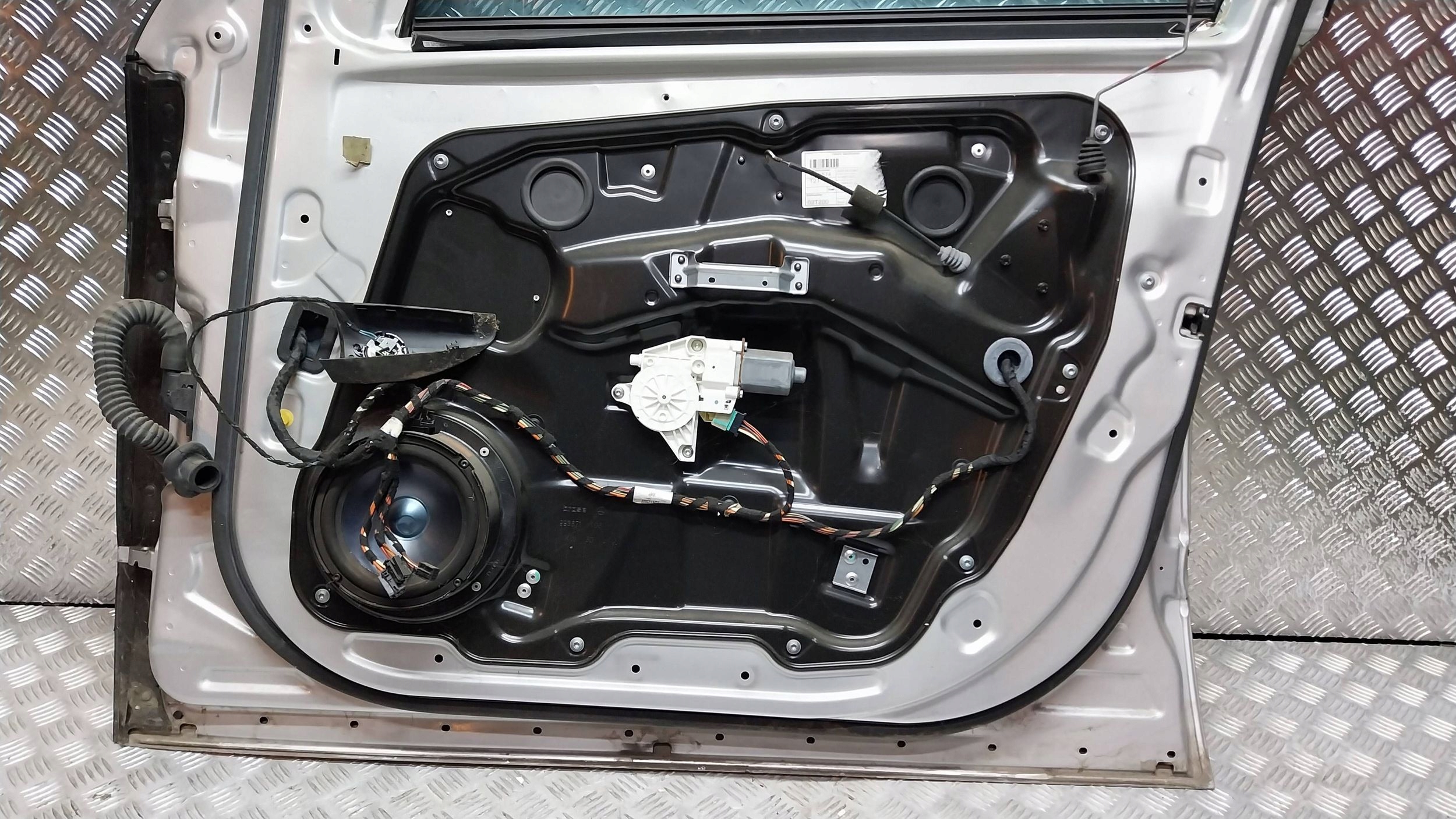 door front right MERCEDES R-KLASA W251 05