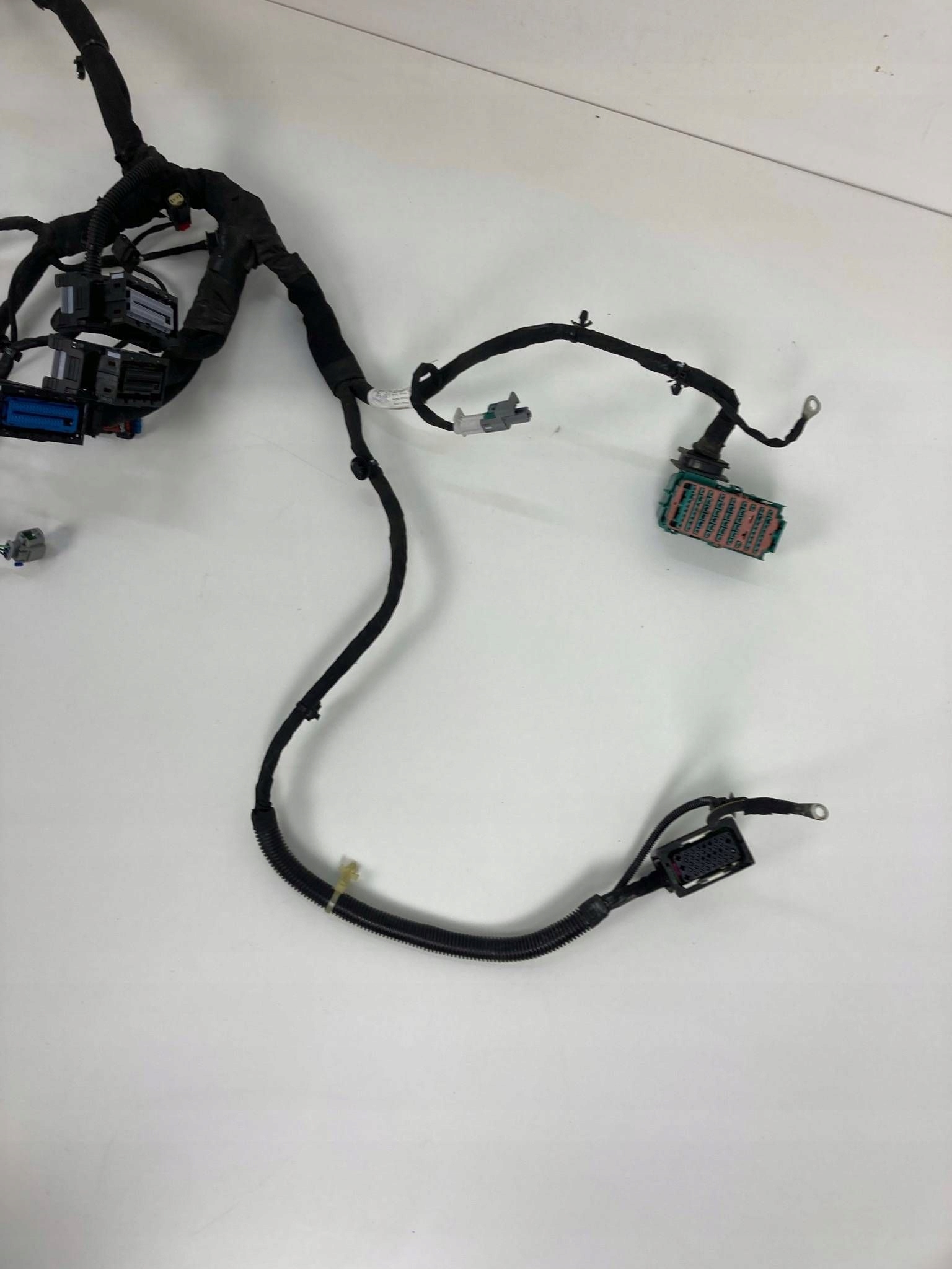 INSIGNIA B 2.0T kabelbaum kabelsatz Motorkabelbaum 39134911