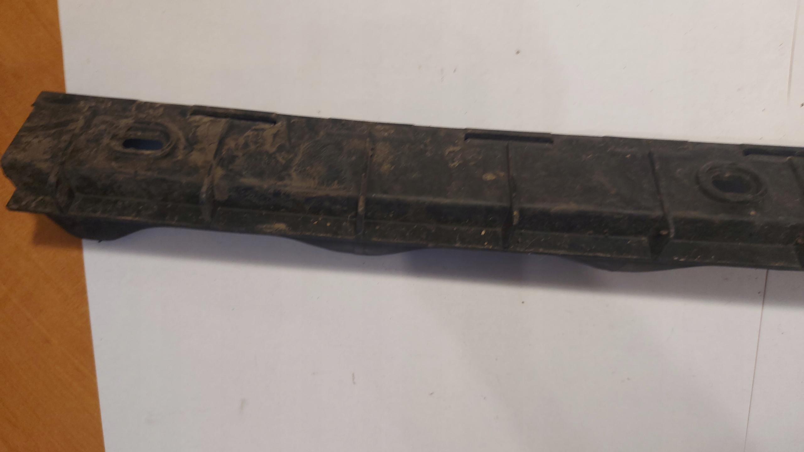 bumper bracket left rear part SKODA OCTAVIA II 08-12 HB