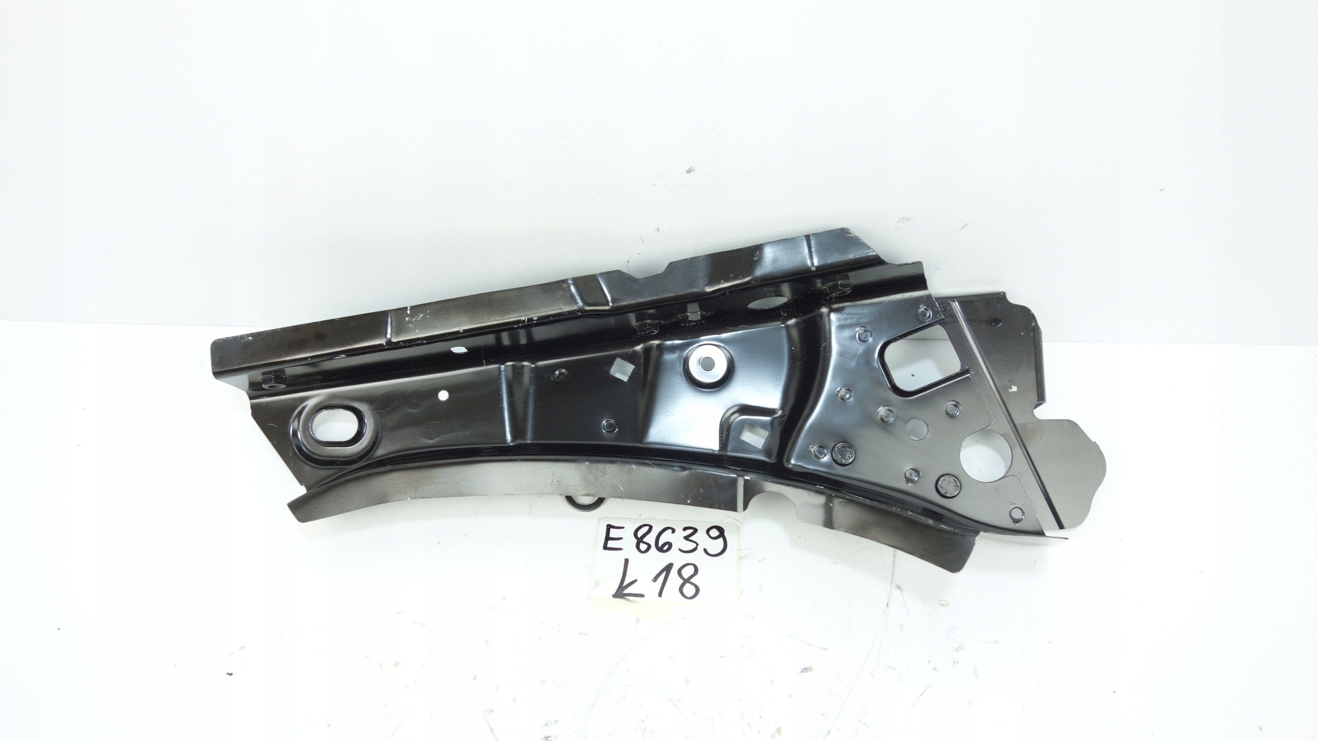CITROEN C4 II 2010- Traversa MONTAZ parafango Destra Anteriore 8501.W1