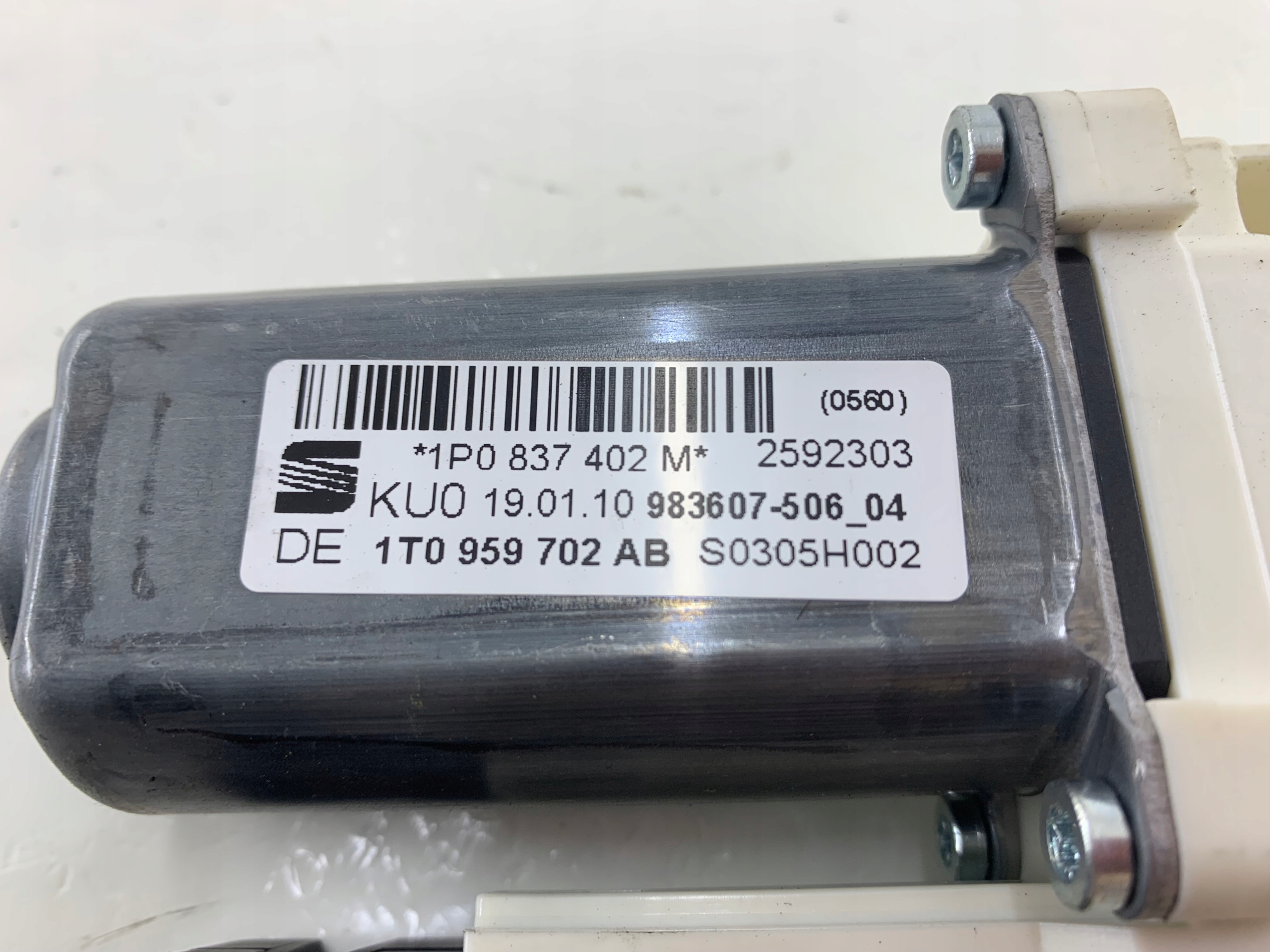 SEAT LEON II mini motor windows right front 1T0959702AB