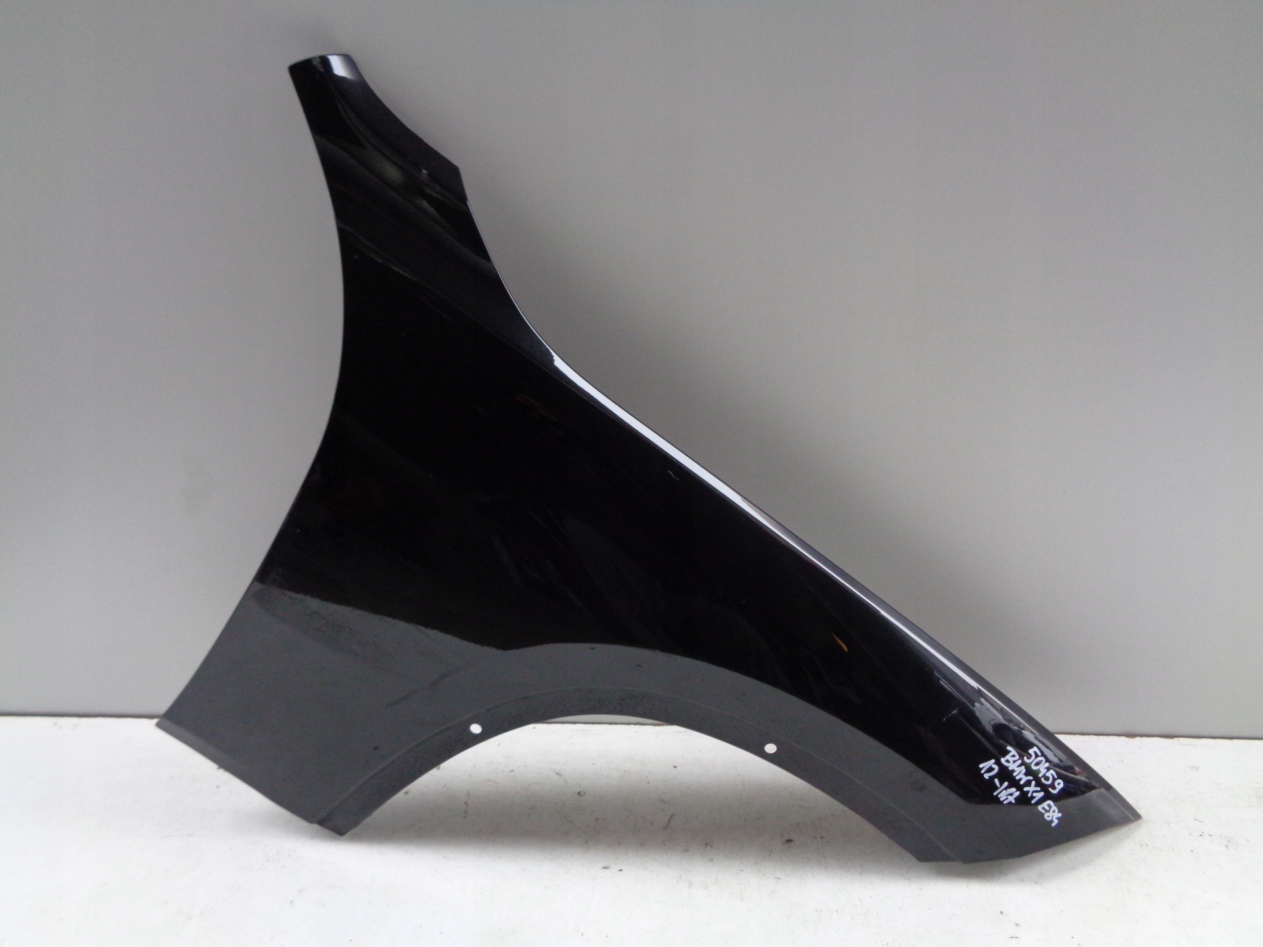 fender right front BMW X1 E84 12- LIFT NR 50459