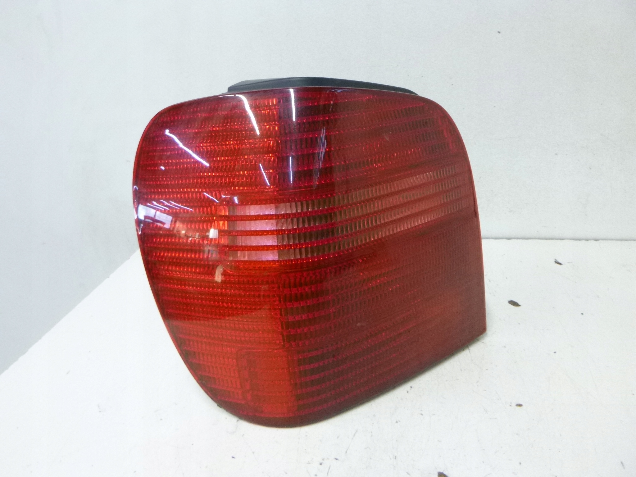 light rear VW Polo 6N2 III 5D 6N0945095H