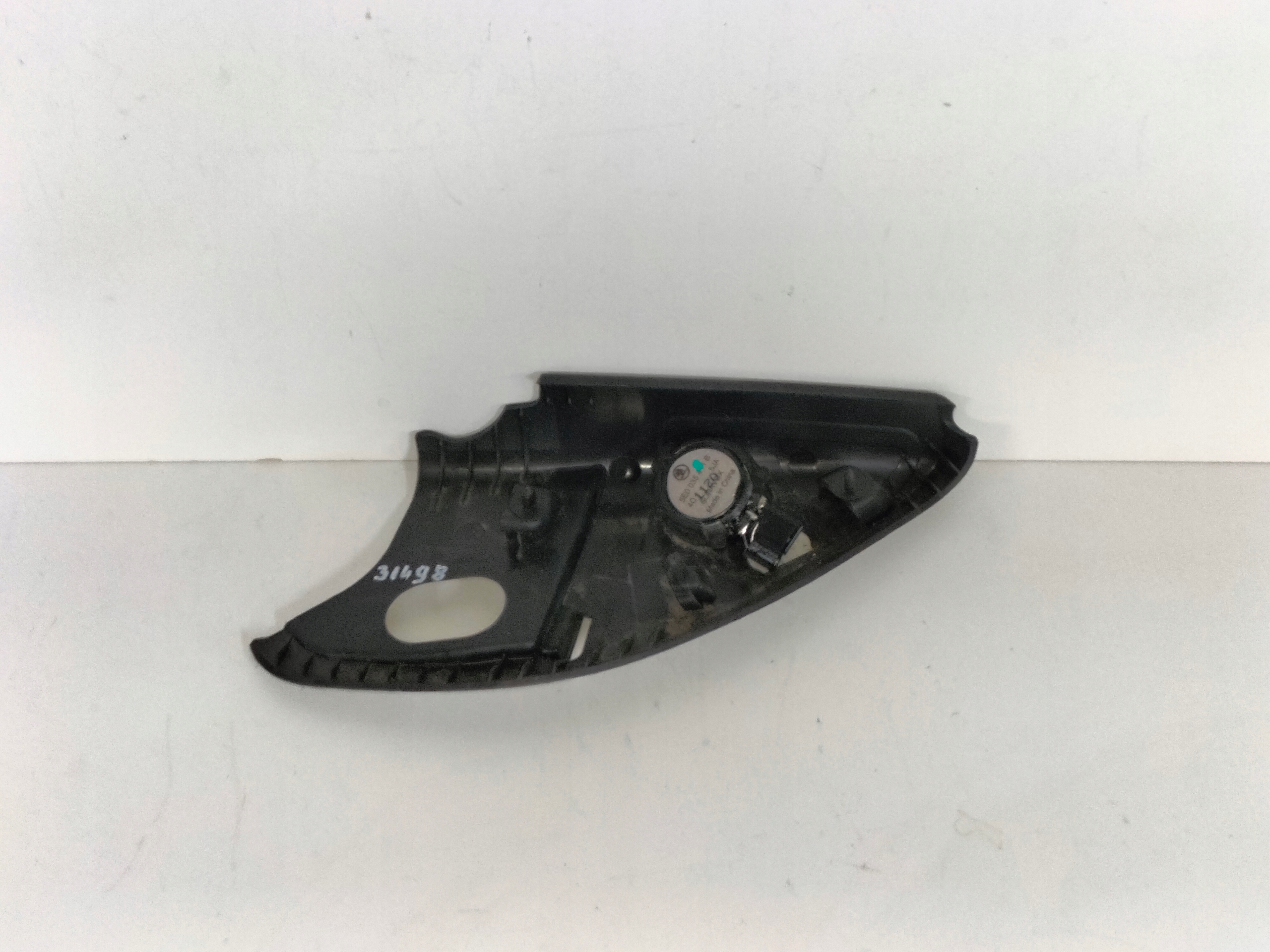speaker spoiler door front right SKODA OCTAVIA III 13