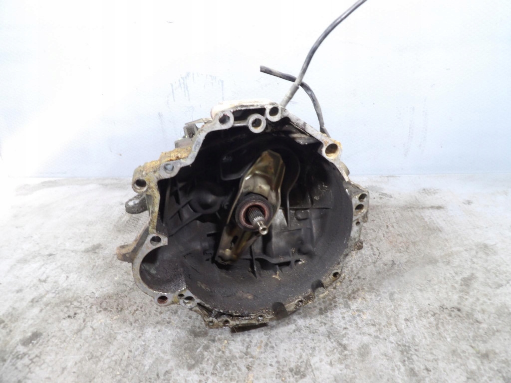 AUDI 80 B4 2.0B CAMBIO manuale CDY