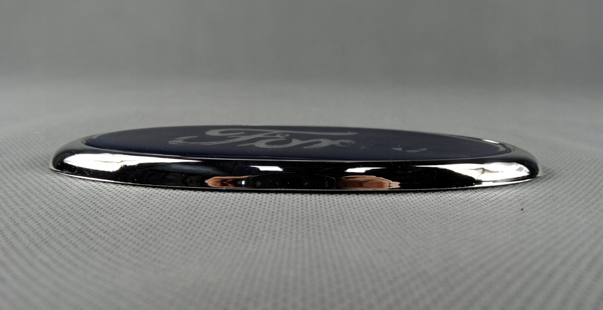 EMBLEMAT ZNACZEK LOGO FORD PRZÓD TYŁ 147x57 Stan opakowania oryginalne