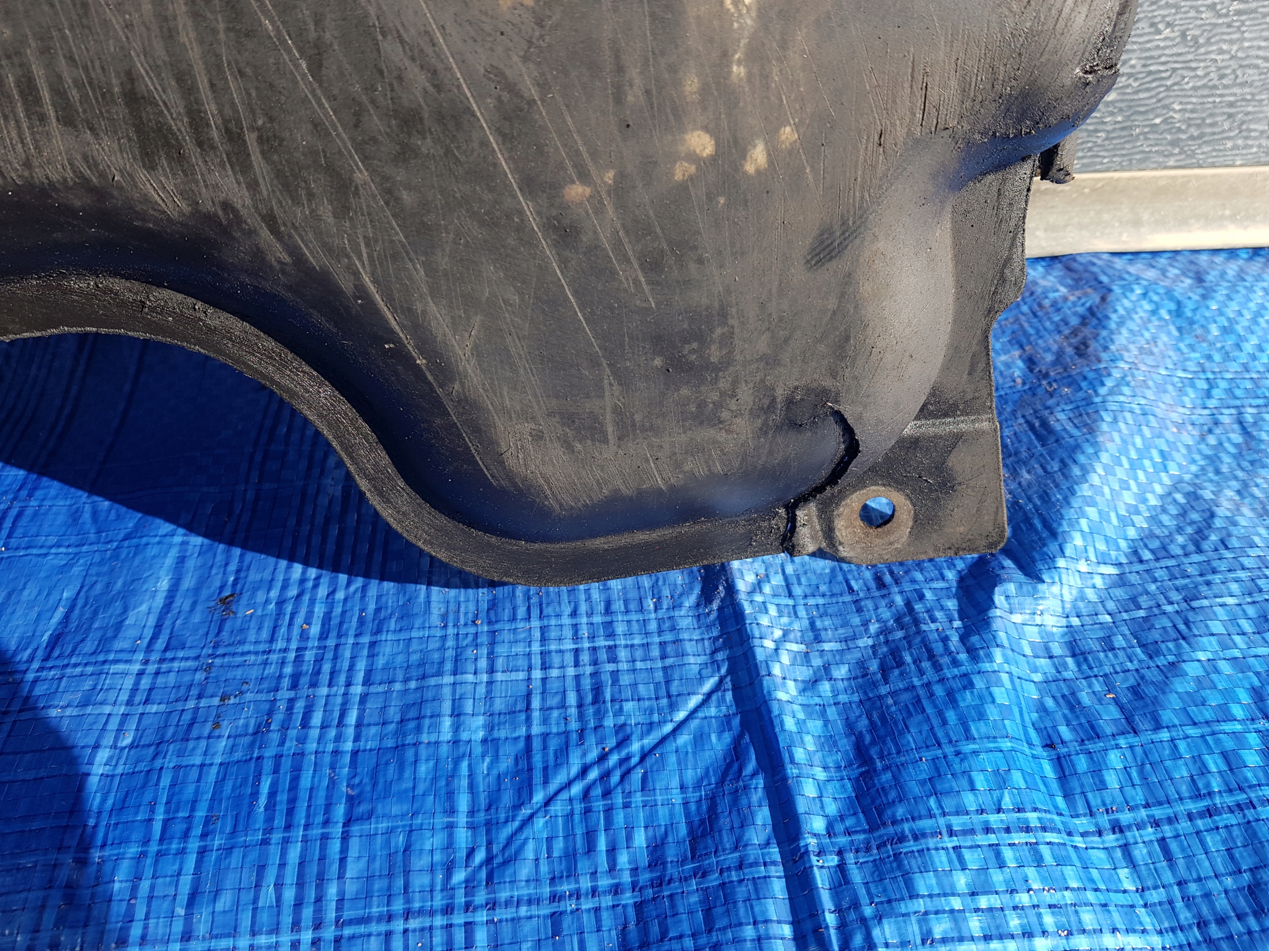 cover lower cover below engine MERCEDES W211 2115202523