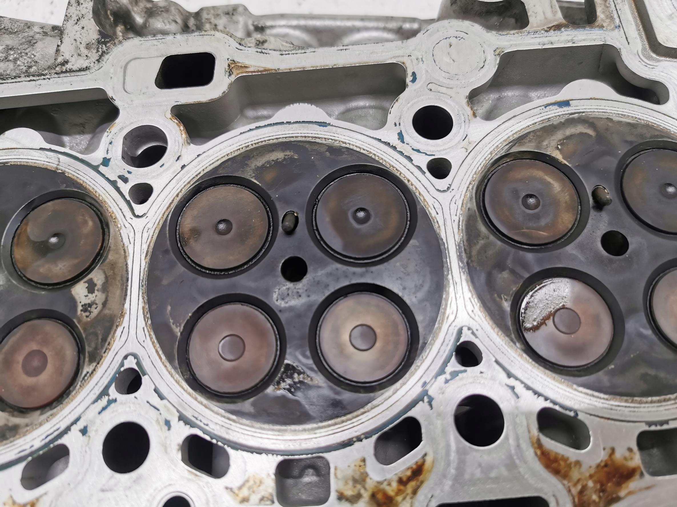 head. complete MINI COOPER F55 F56 1.5D 8511211