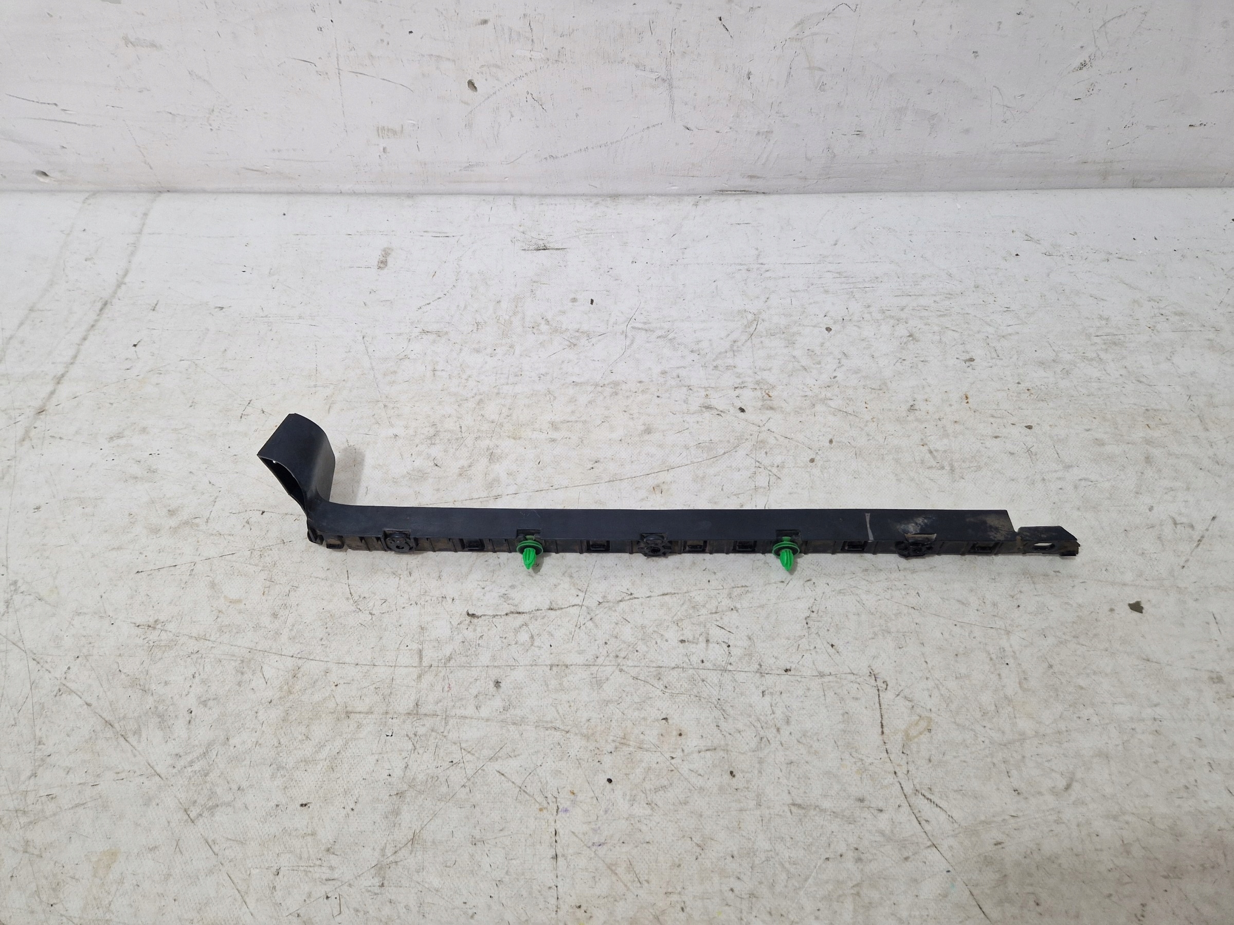 DODGE CHARGER 2015- bumper bracket right rear part TYLNI 68226566AD