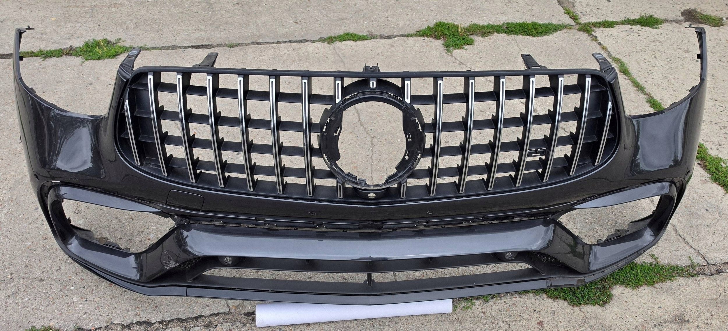 Mercedes-Benz GLC 63 6.3 AMG facelift A2538853505 front bumper