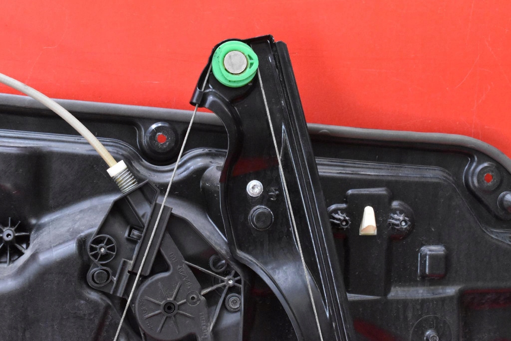 window regulator right front EU 30753328 VOLVO XC60 1 and 08-13