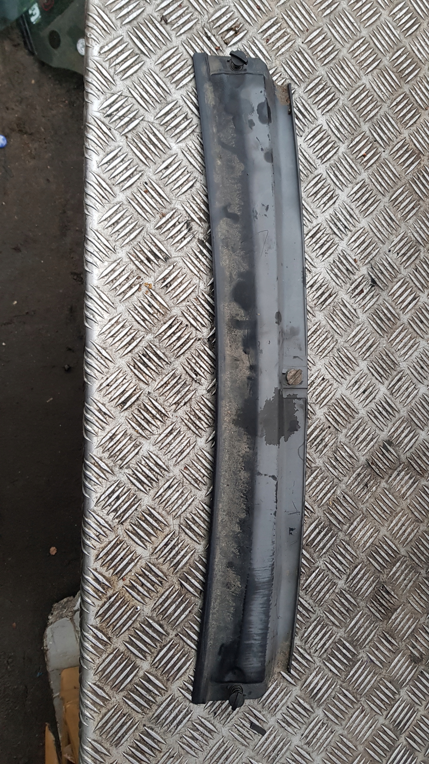 BMW 3 E46 cover cover of a filter, cab 8363423
