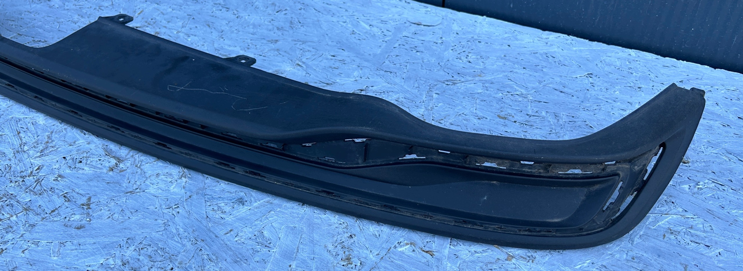 SPOILER der Stoßstange heck AUDI A6 C8 LIFT 23- 4K0807521P