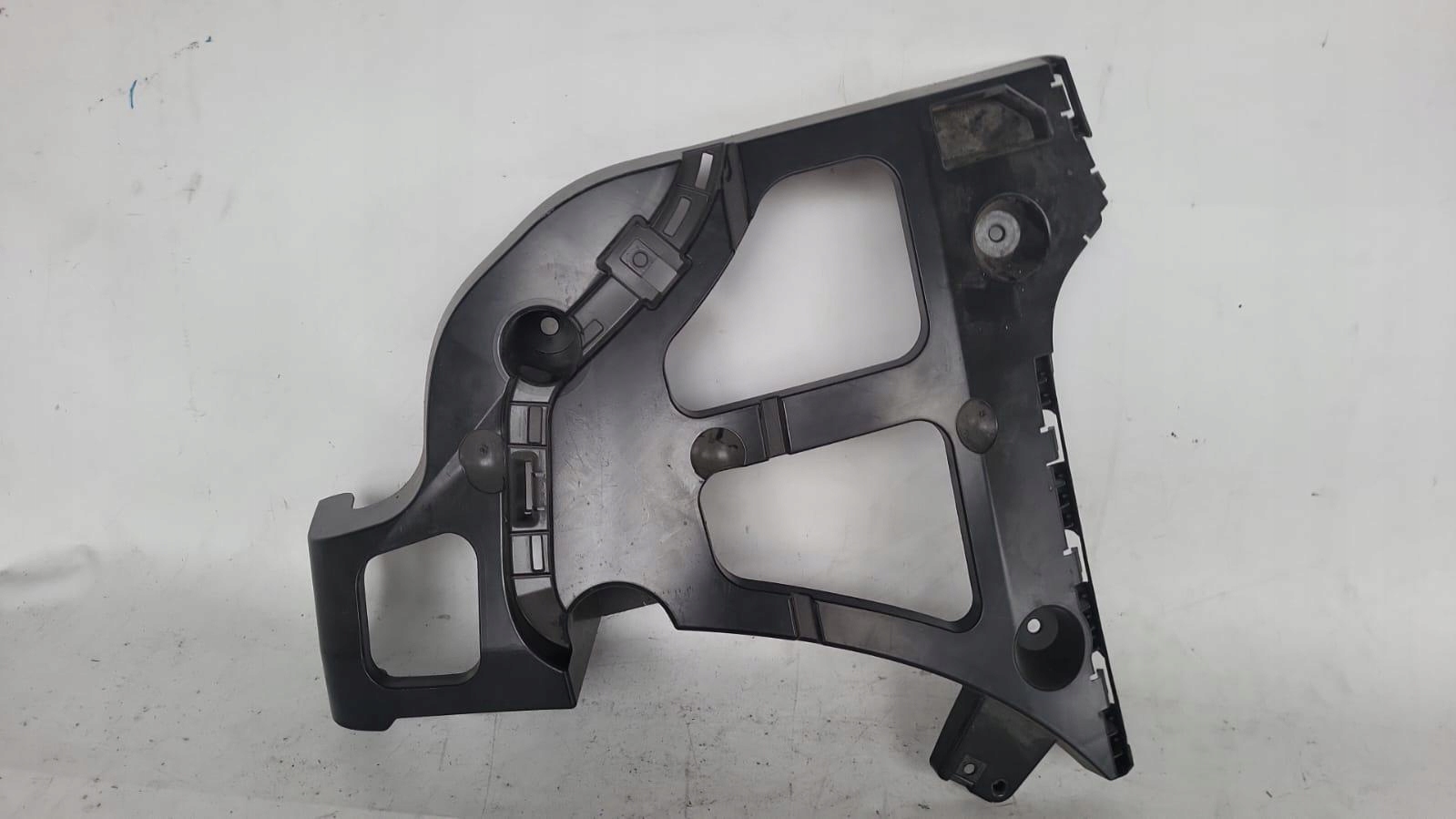 BMW X5 E70 06-> holder bumper bracket right rear part right rear 7158446