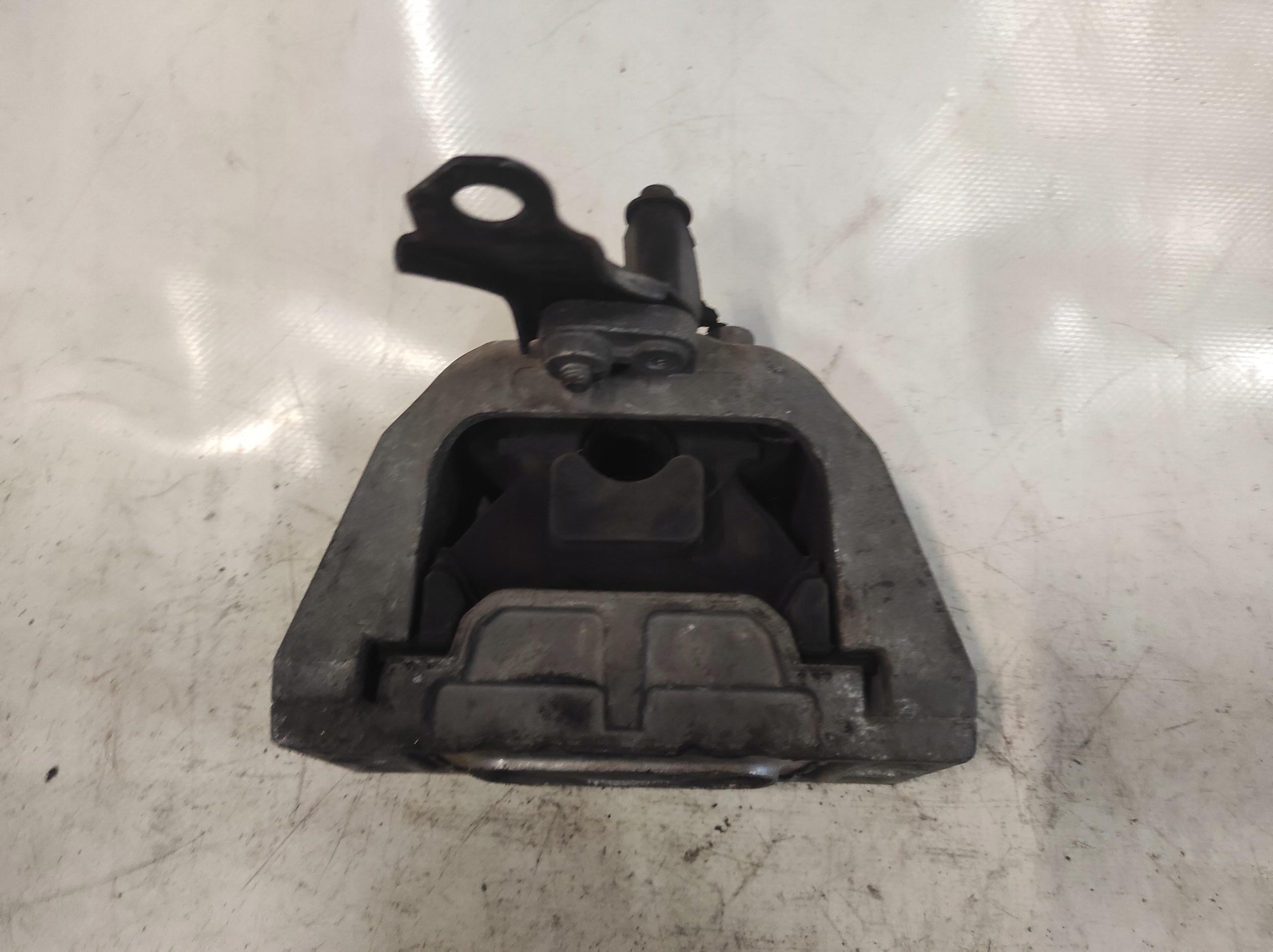 VW BORA IV 4 1J0199262BK engine mount