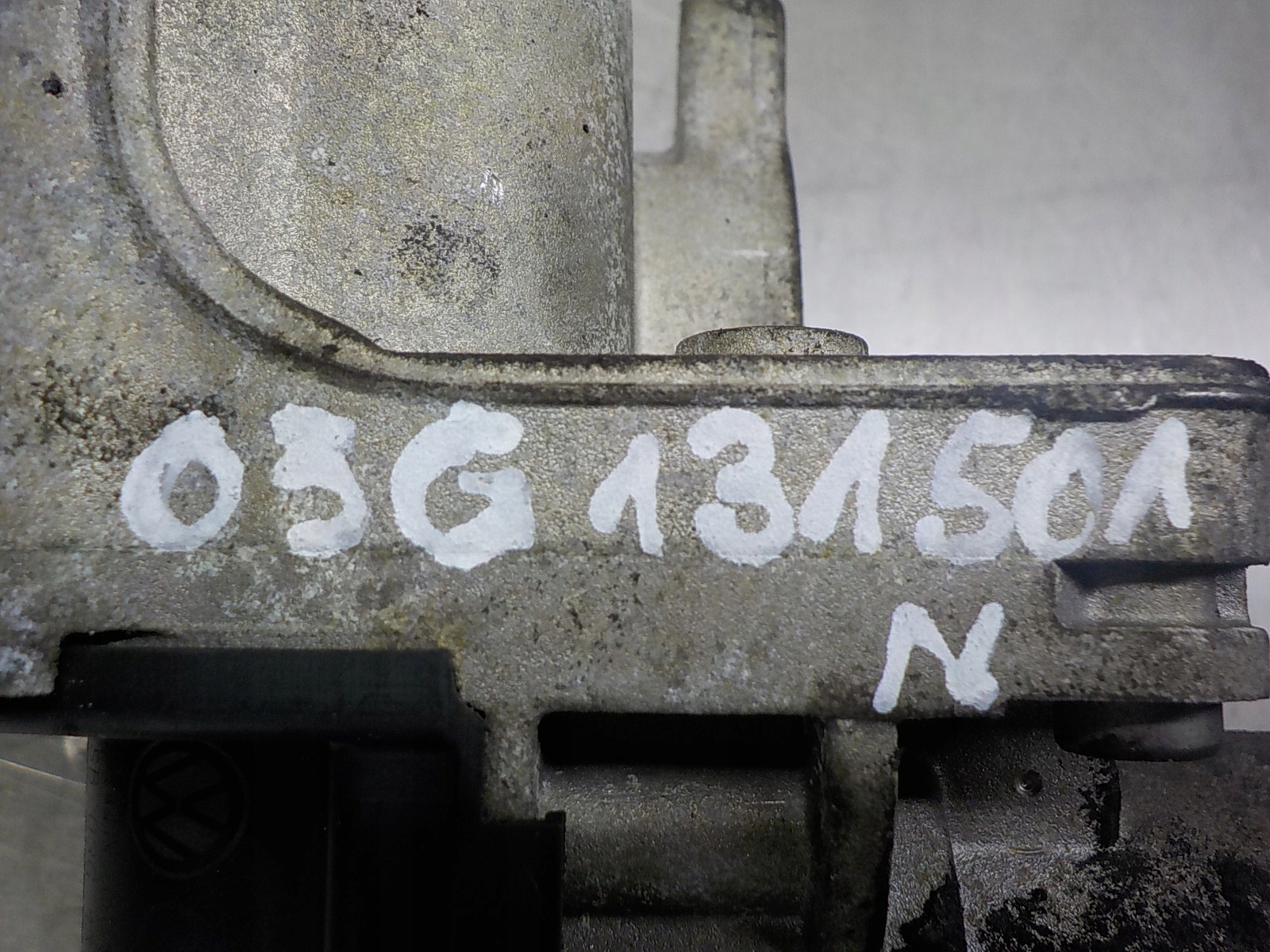 AUDI A4 B7 AGR-Ventil 03G131501N