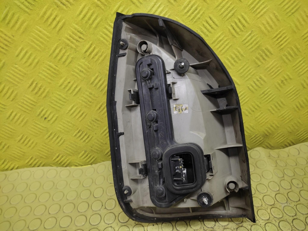OPEL ZAFIRA A light right rear part 62281