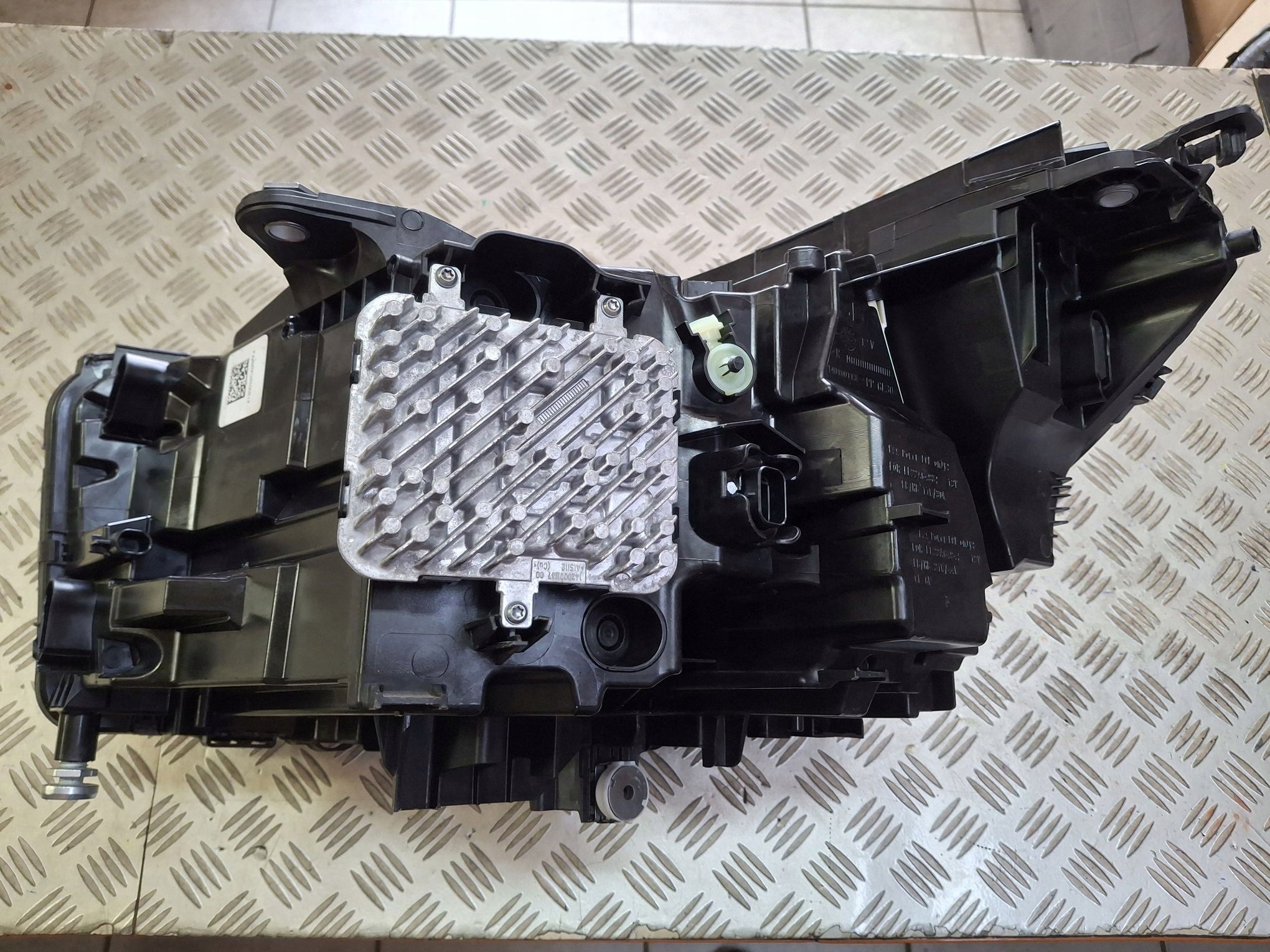 light right front FULL LED BMW 5 G60 G61 G90 2023R->
