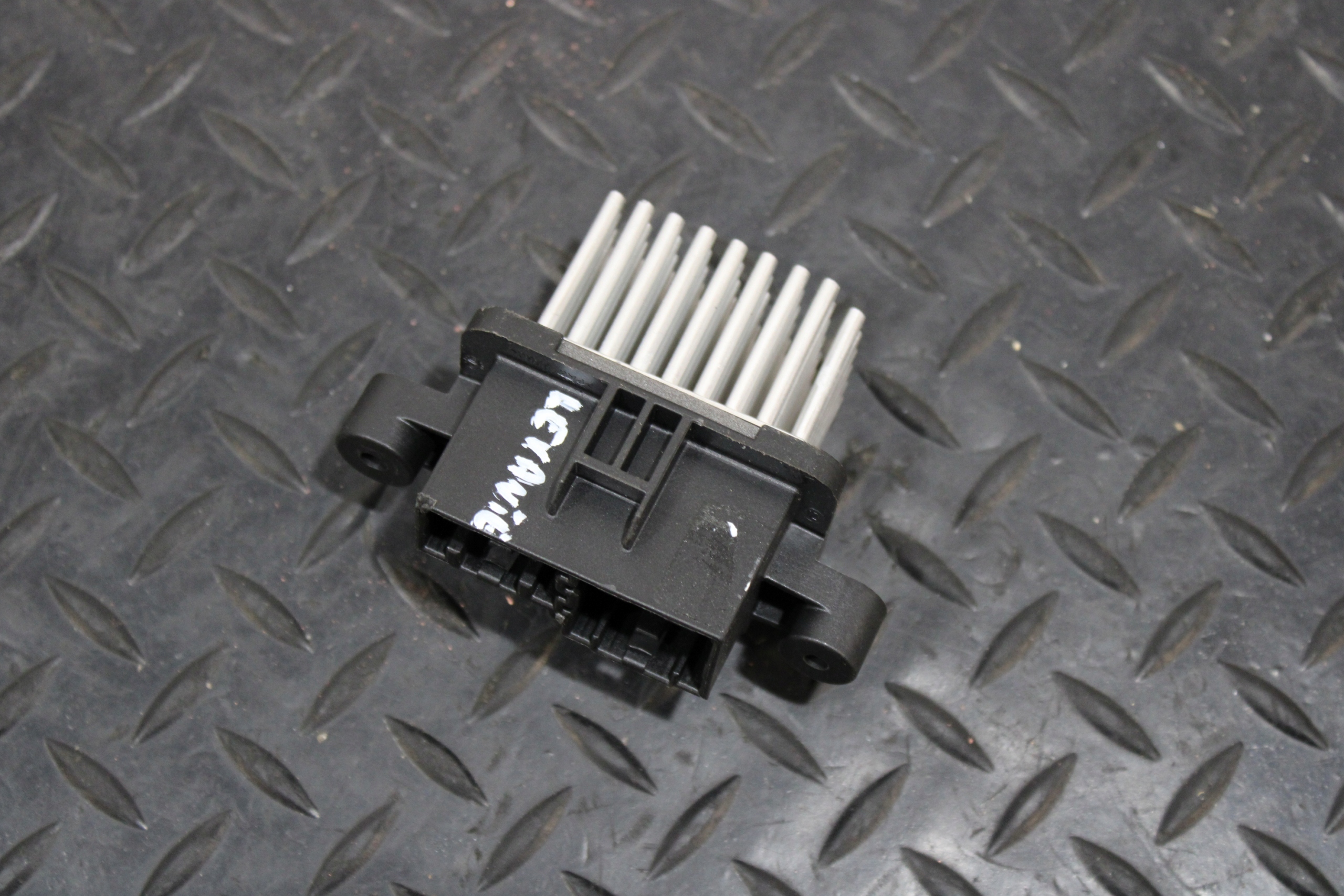 gebläsewiderstand MASERATI LEVANTE M161