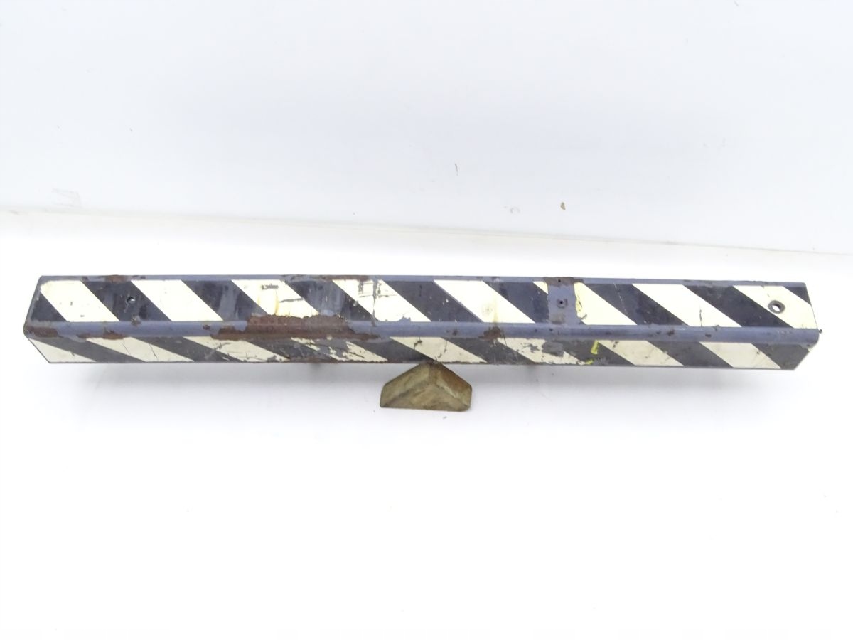 DULEVO 200 QUATTRO BELKA ZDERZAKA PRZOD