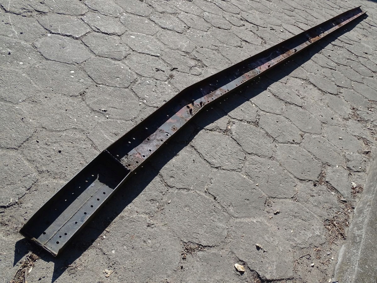 42fc435843078d80f3c47d5ab995