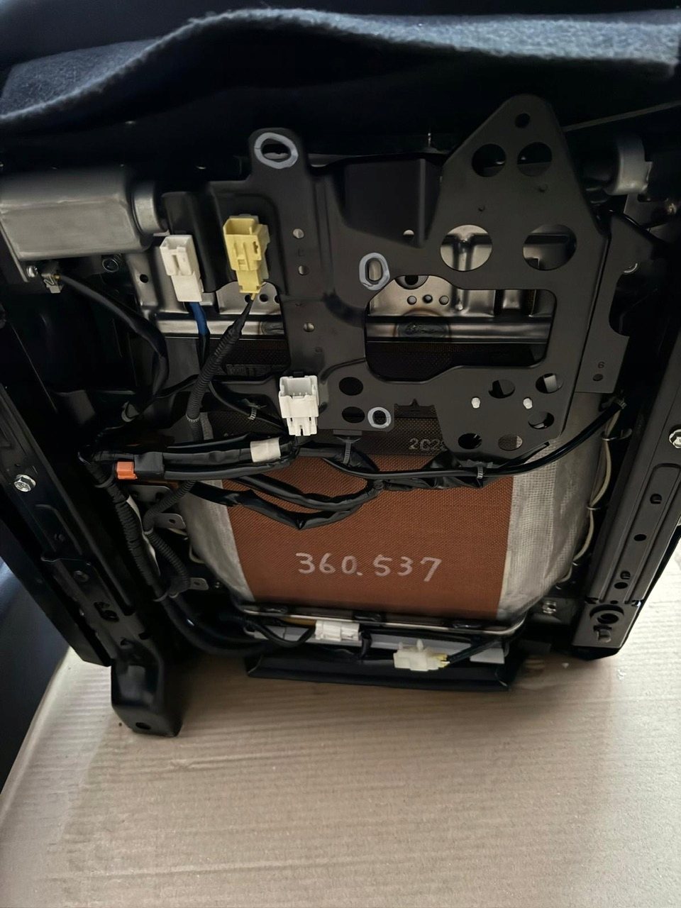 Sitze KPL. Sitz Seiten TUNEL NISSAN GTR R35 1