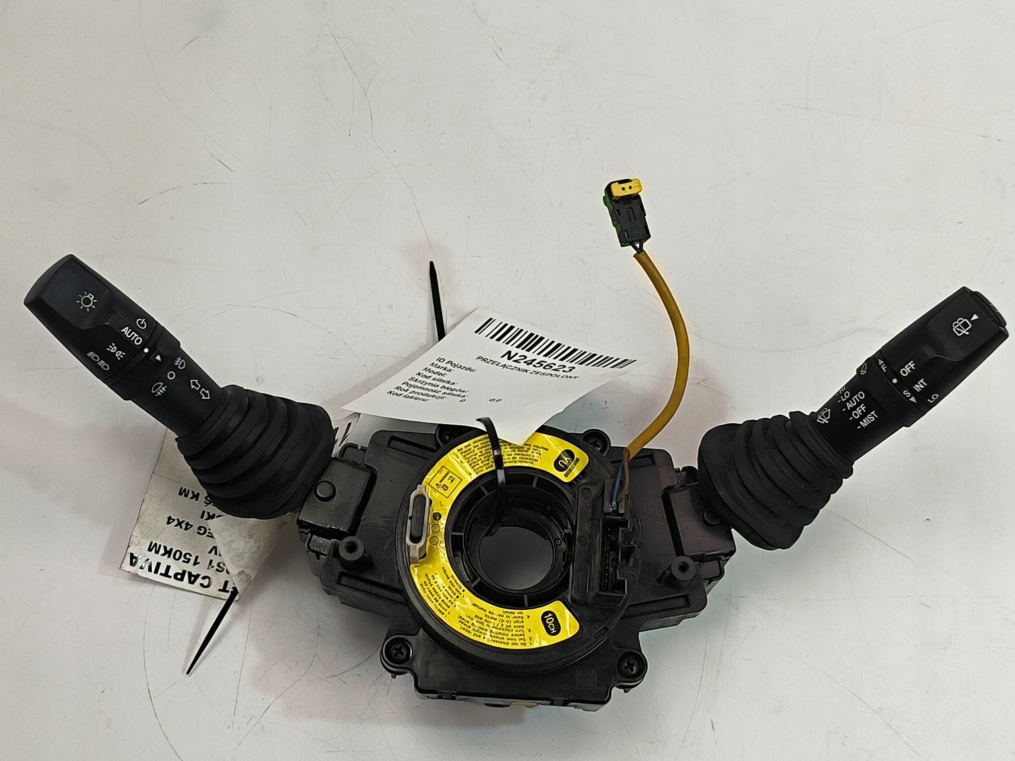 steering wheel levers and controls CHEVROLET CAPTIVA