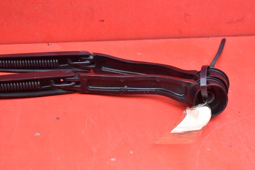 wiper arm front EU CJ54-17B589-AE FORD ESCAPE 3 III 16-20