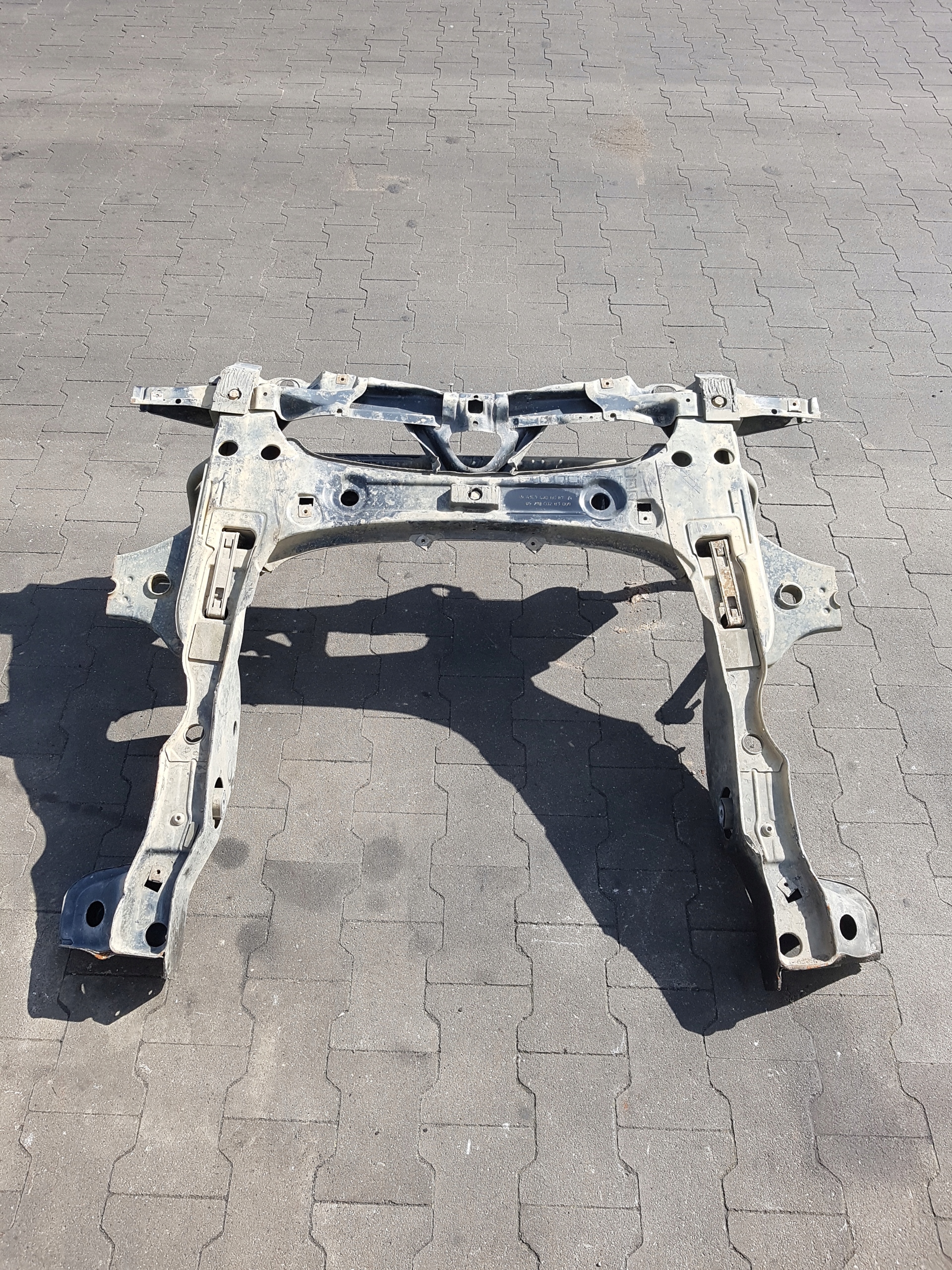 axle beam TRAWERS MERCEDES-BENZ A class W 169