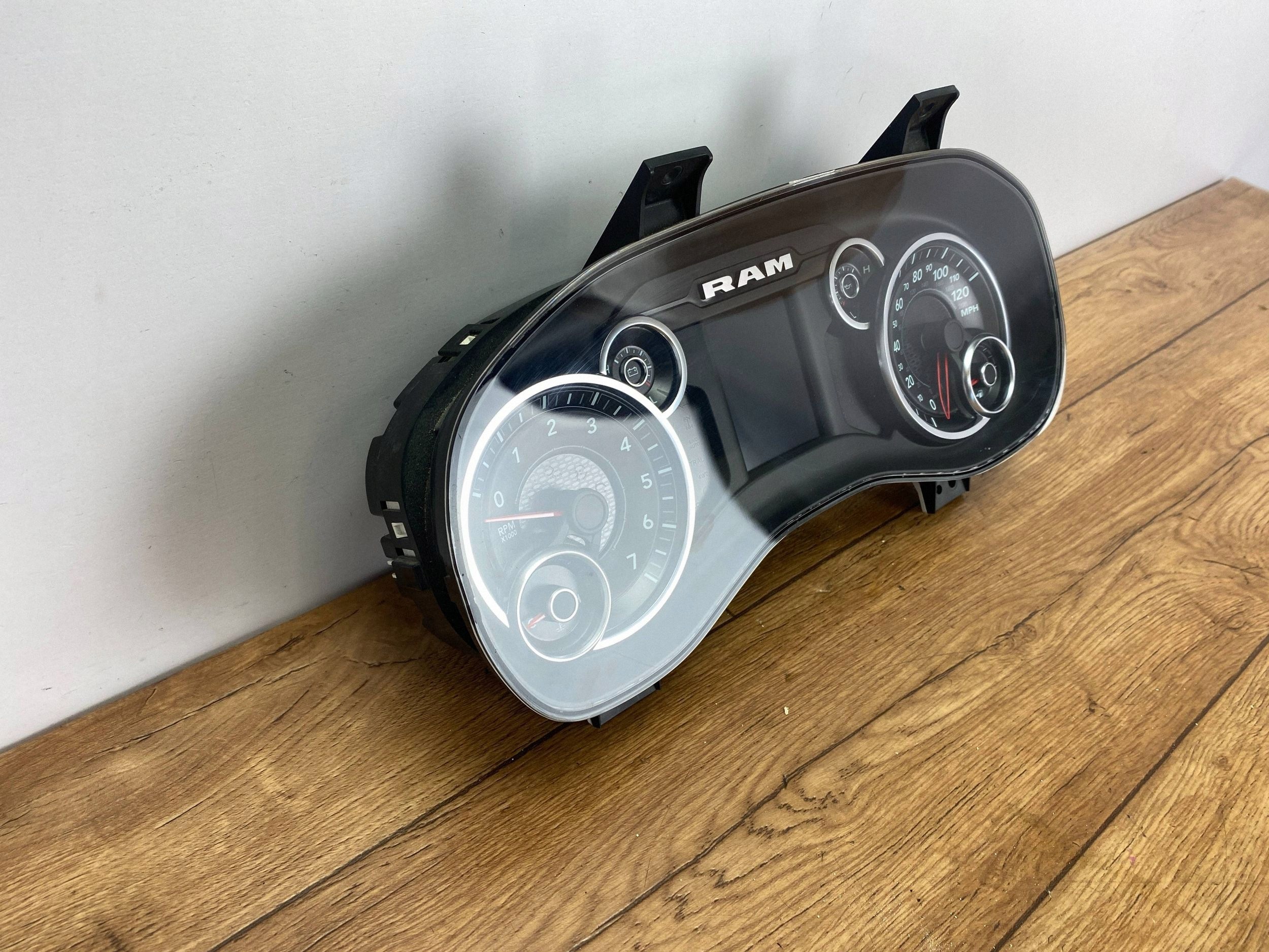 dials Dodge Ram 1500 DT 2019+