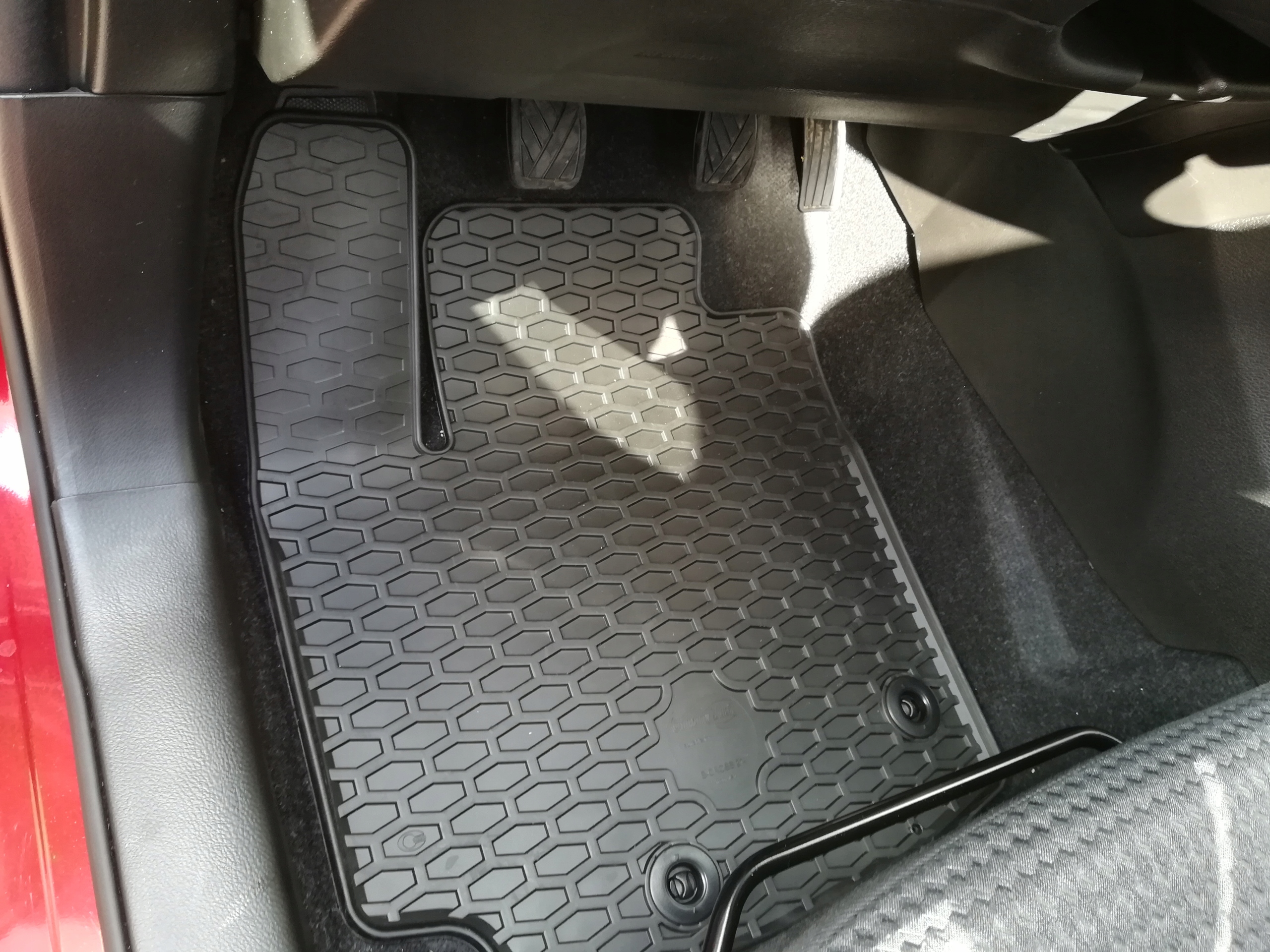 Suzuki S-cross 2022 SX4 Gumowe Dywaniki Guzu