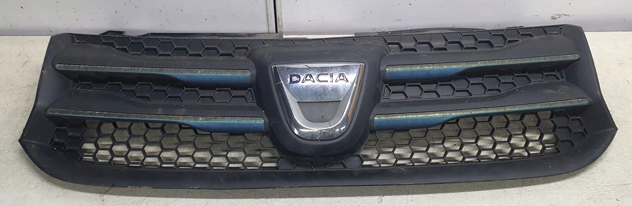 Grill Grill GRILLA DACIA SANDERO II 2 12