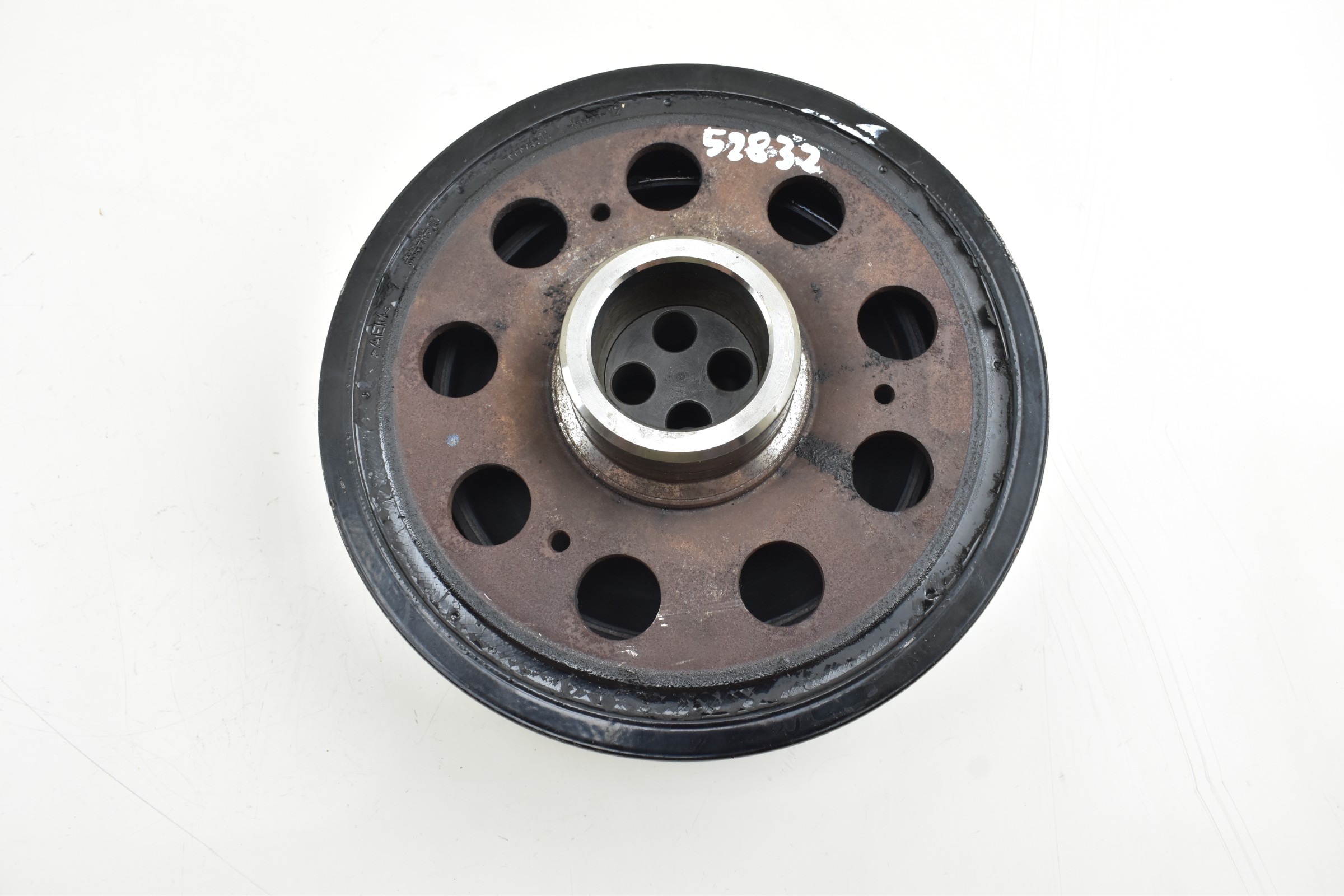 řemenice vačky BMW E90 E83 E87 2.0D 8512072