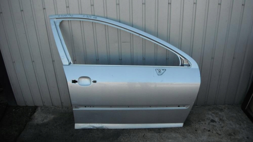 PEUGEOT 407 04-10 DRZWI PRAWY PRZÓD