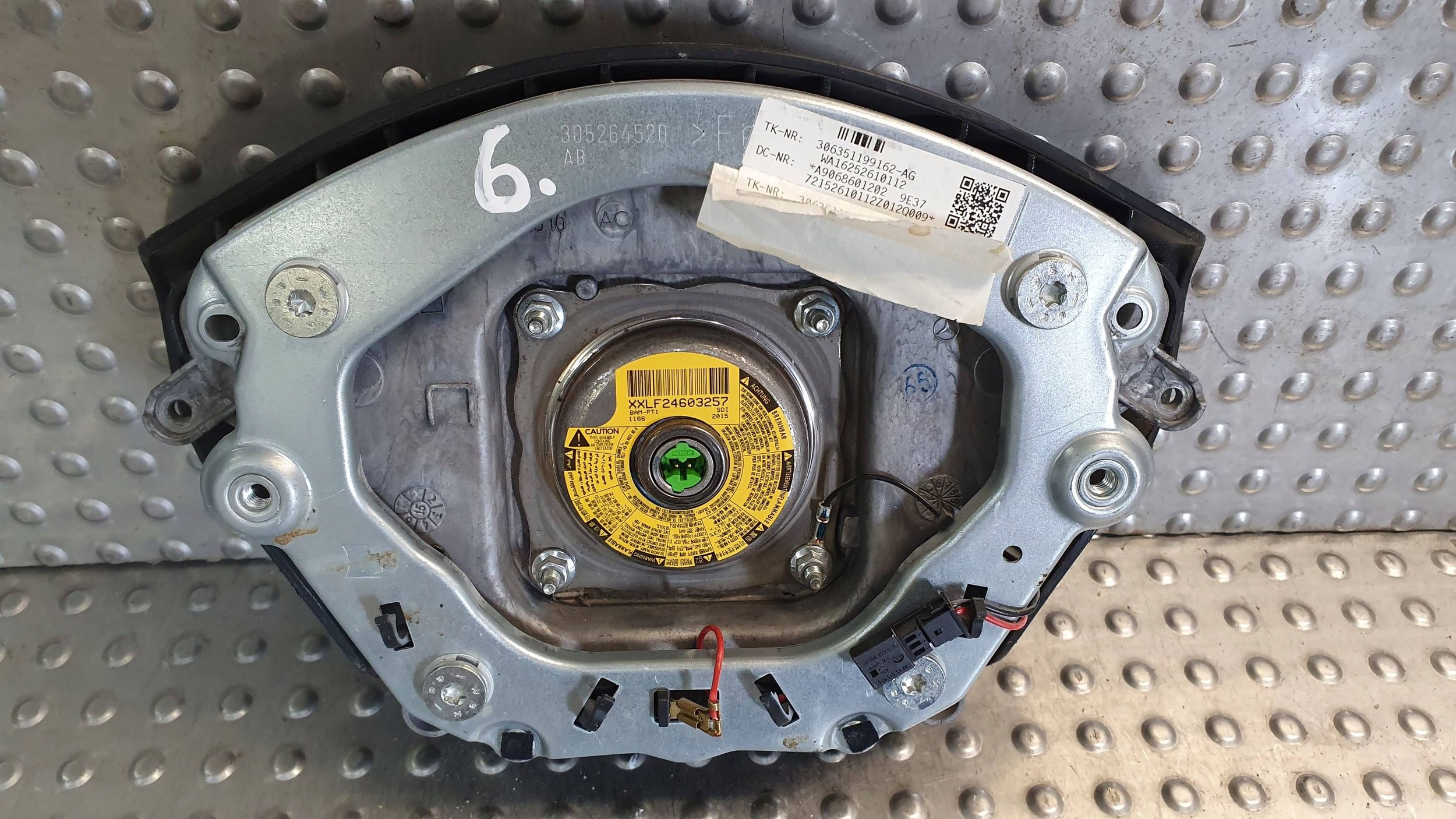 Airbag Deckel AIRBAG MERCEDES SPRINTER W906 06- A9068601202