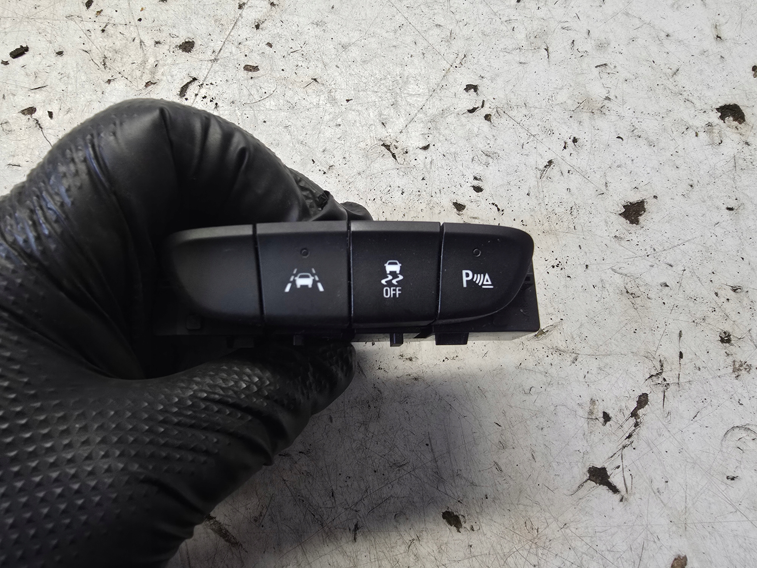 OPEL ASTRA K 5 PANEL PRZYCISKI TUNELU 39028747 PDC ESP