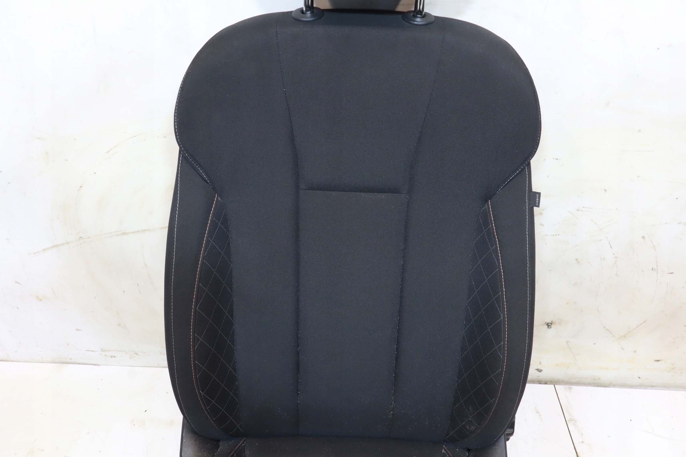 кресло передний левый SKODA SUPERB II