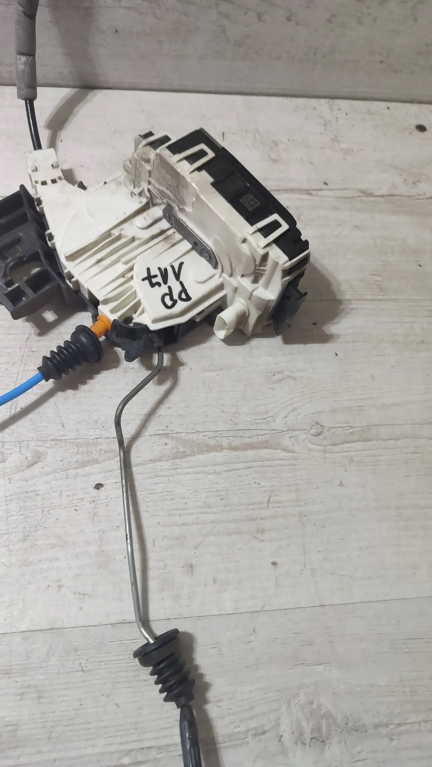 Mercedes-Benz CLA W117 14r. 2.2cdi front side right lock door