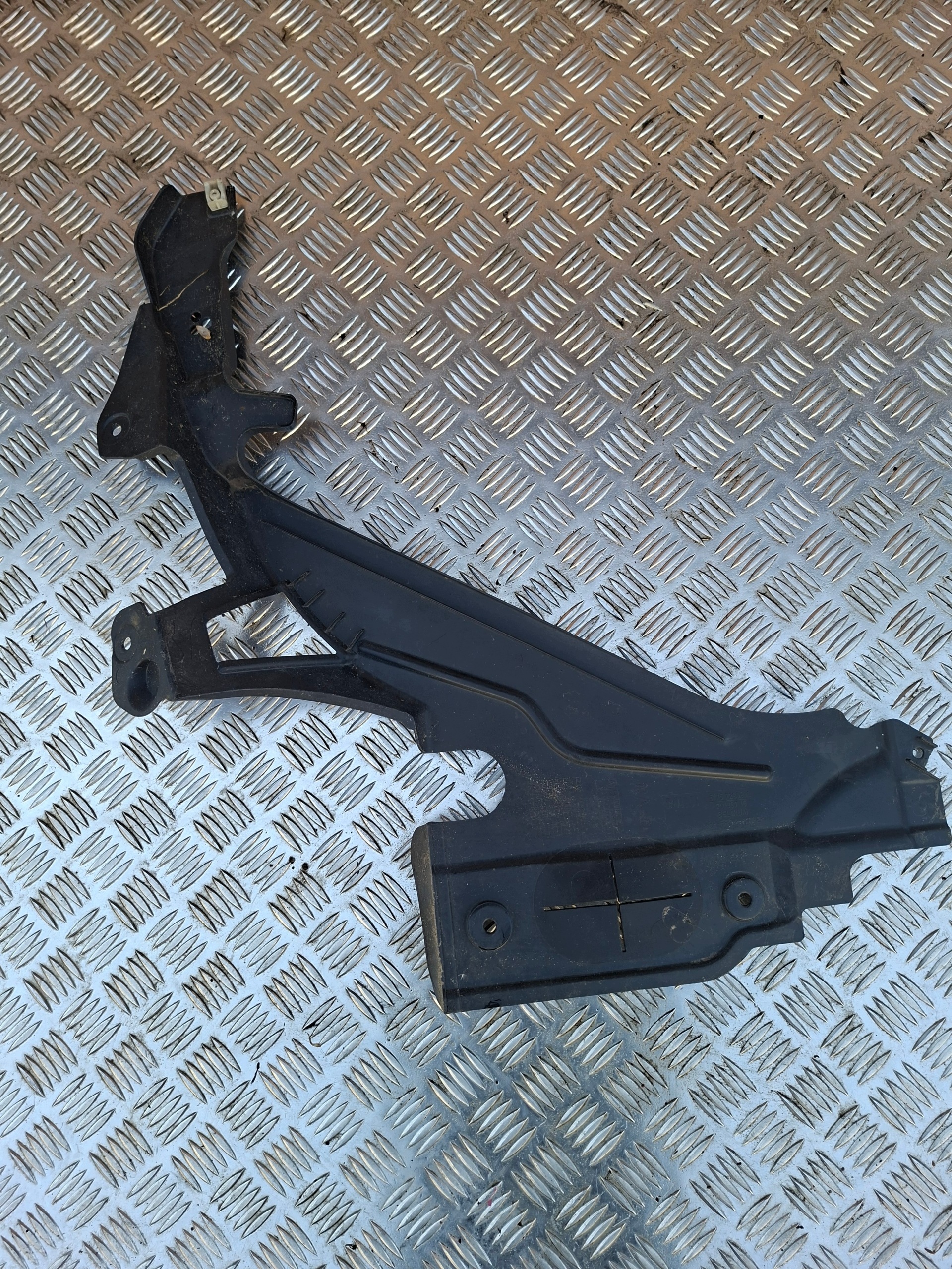 fedél alváz jobb MINI COOPER R56 51757290810