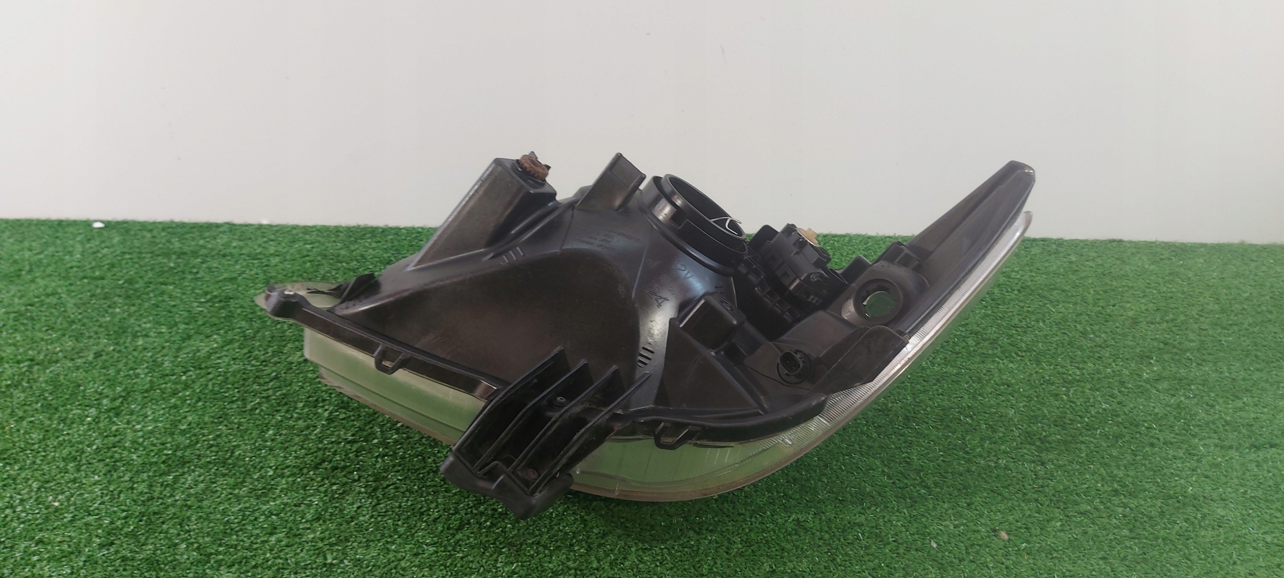 TOYOTA HILUX right light front REFLEKTOR mini motor