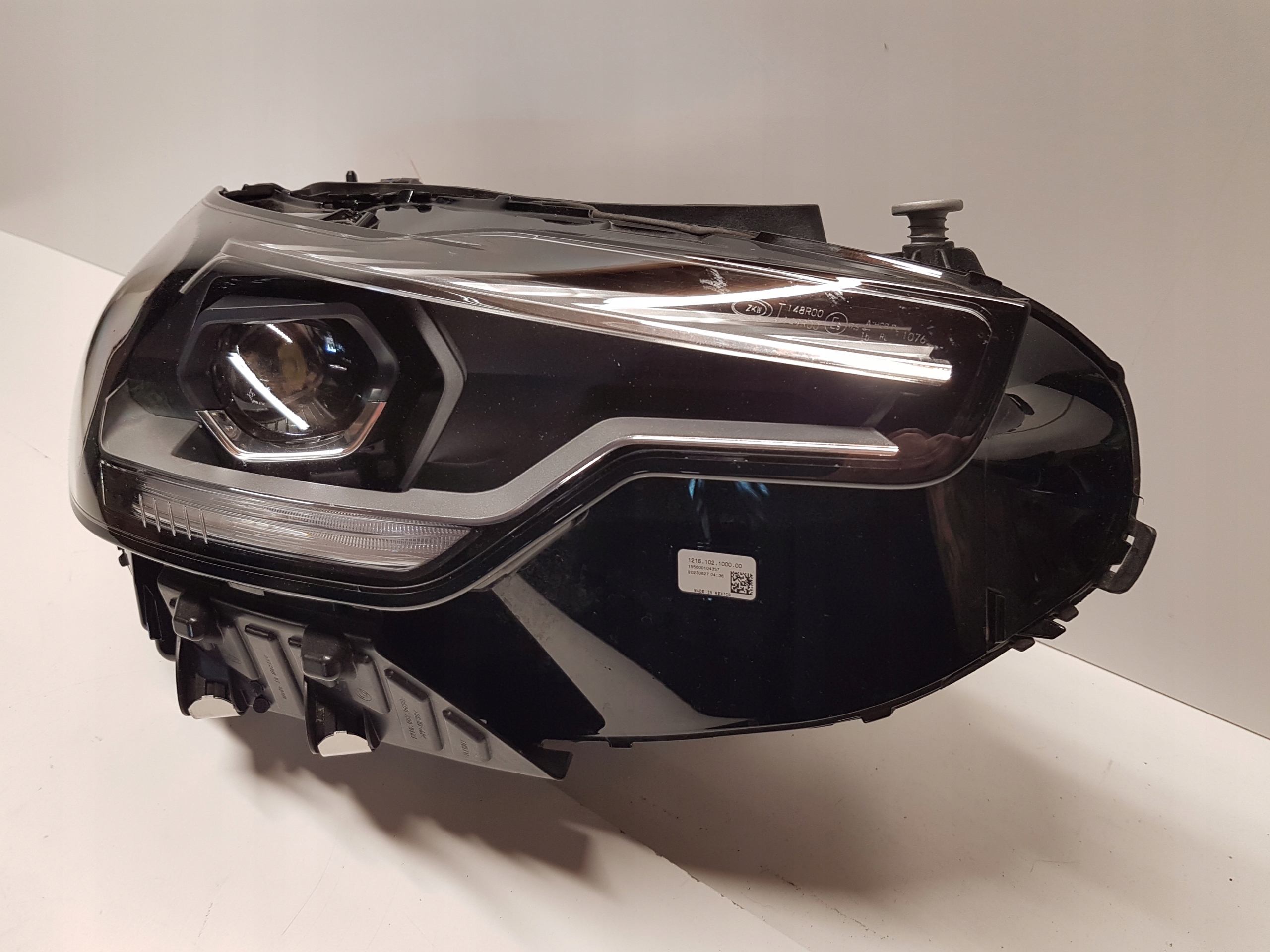 light front right BMW G42 FULL LED 5A320E6