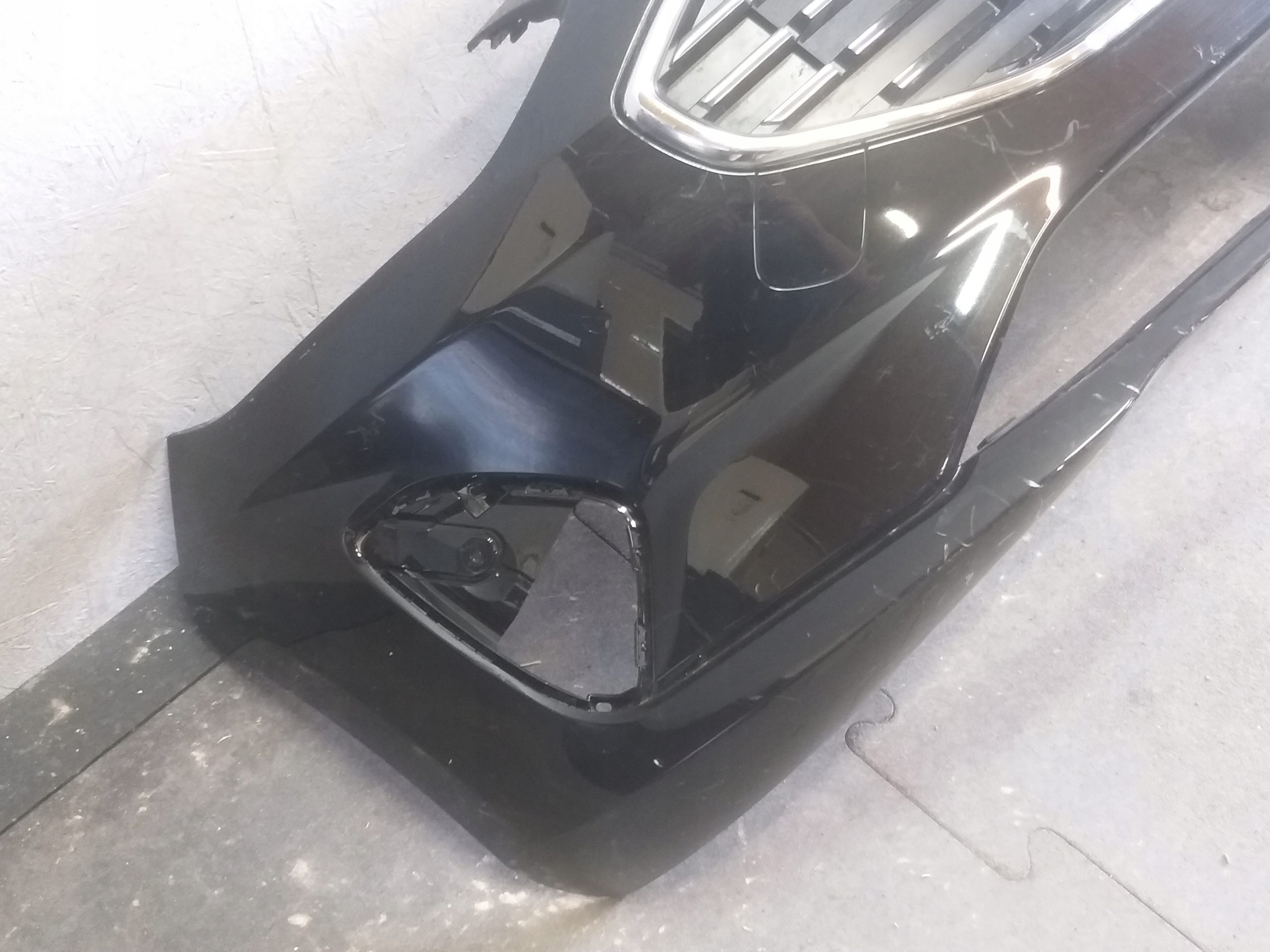 bumper front FORD FIESTA MK8 LIFT