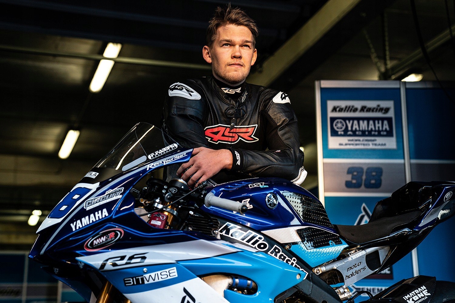 4SR Racing Ultralight AR 56 Materiał skóra