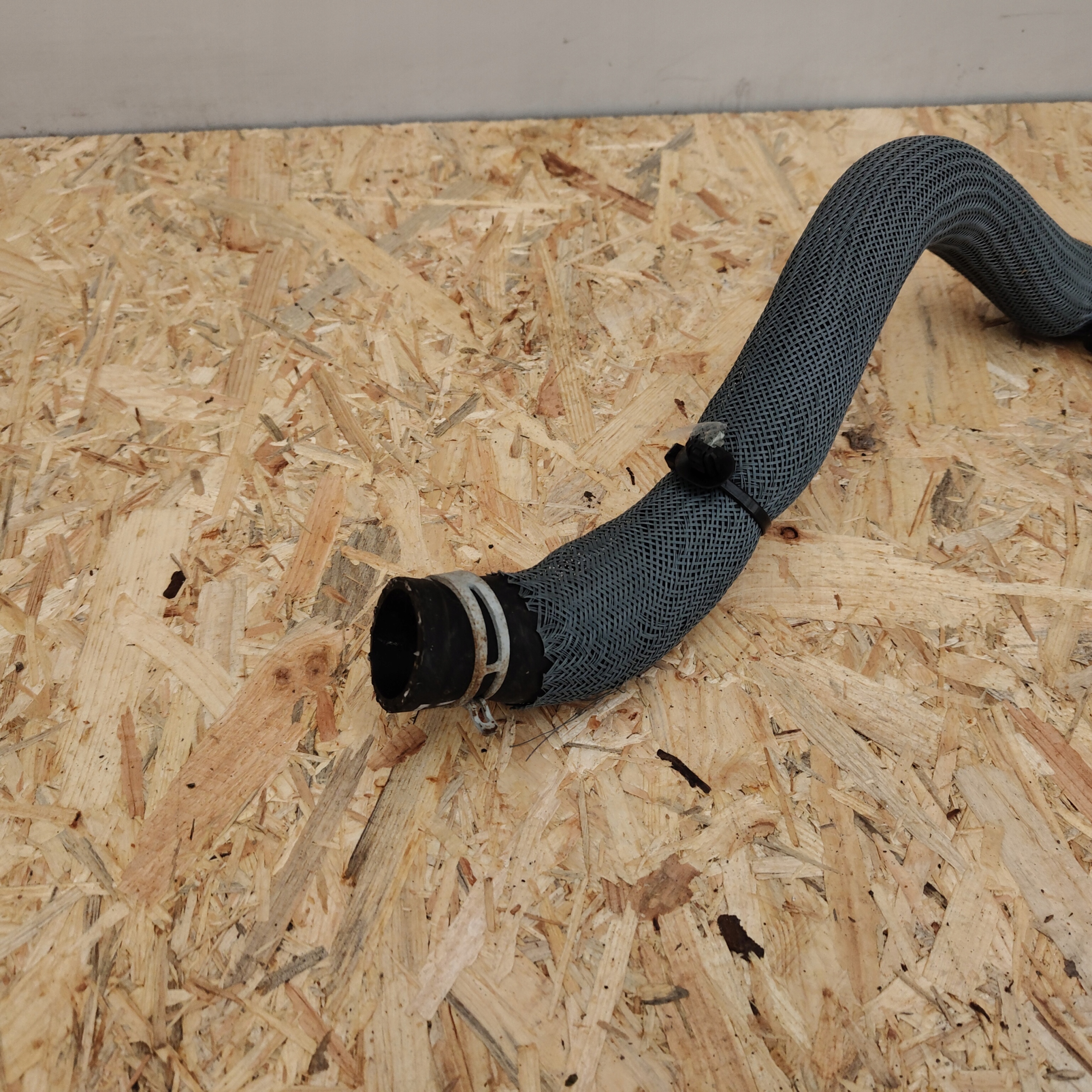 prijenos vode RENAULT KANGOO CITAN 215013831R