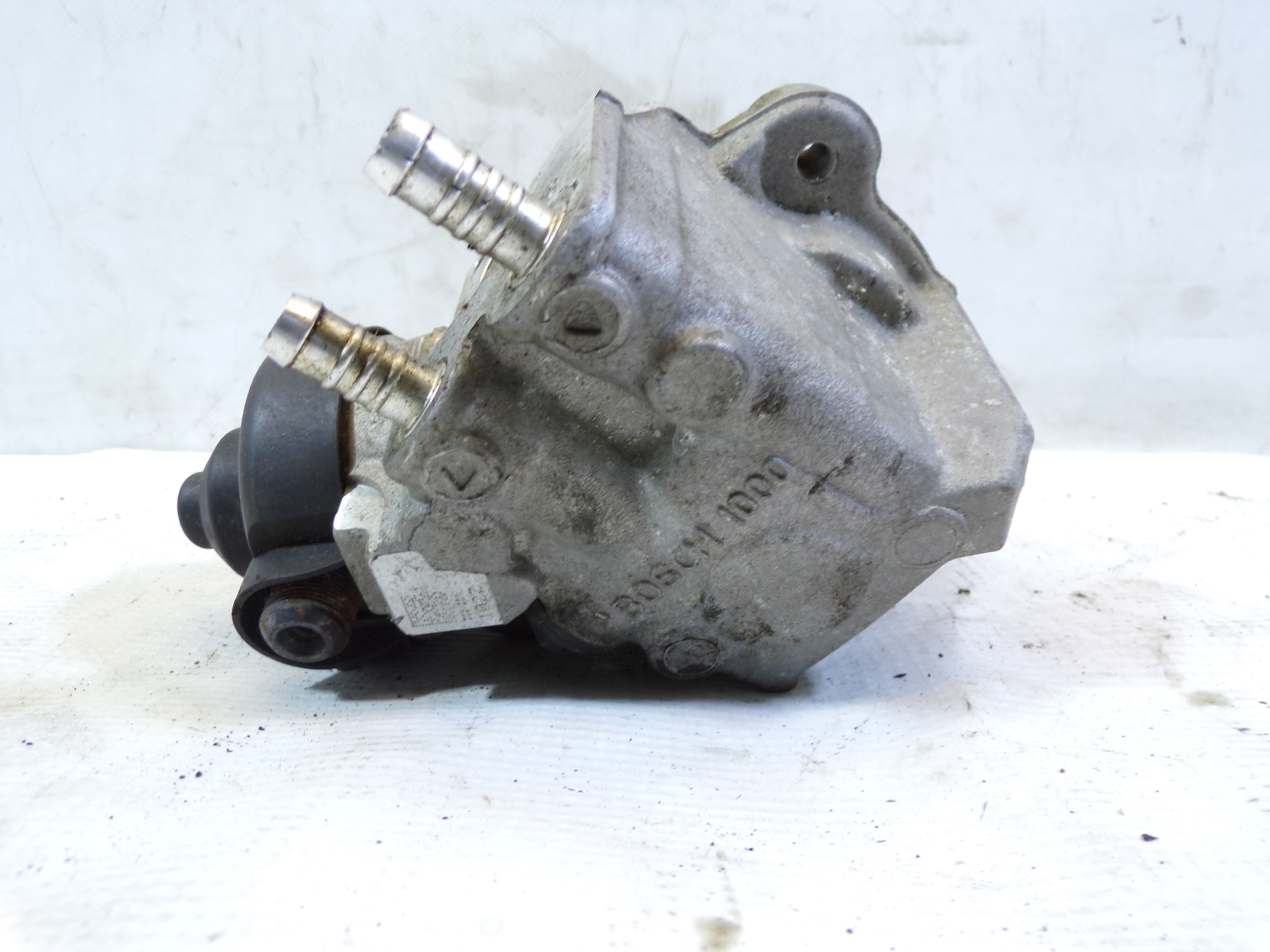 Einspritzpumpe BOSCH 2.0 TDI 045010529 / 03L130755AC