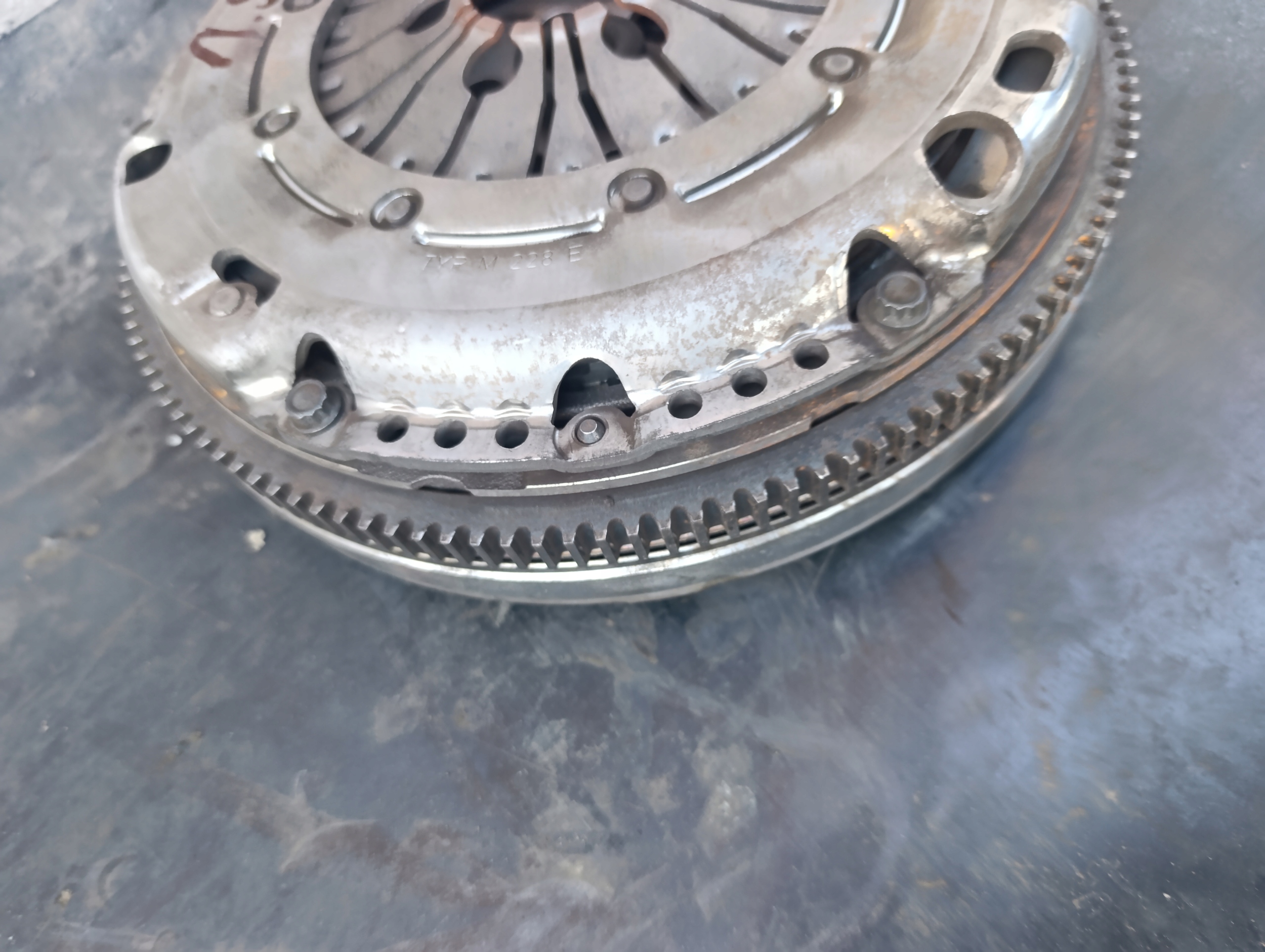 VW T5 1.9 TDI DWUMASA wheel flywheel clutch