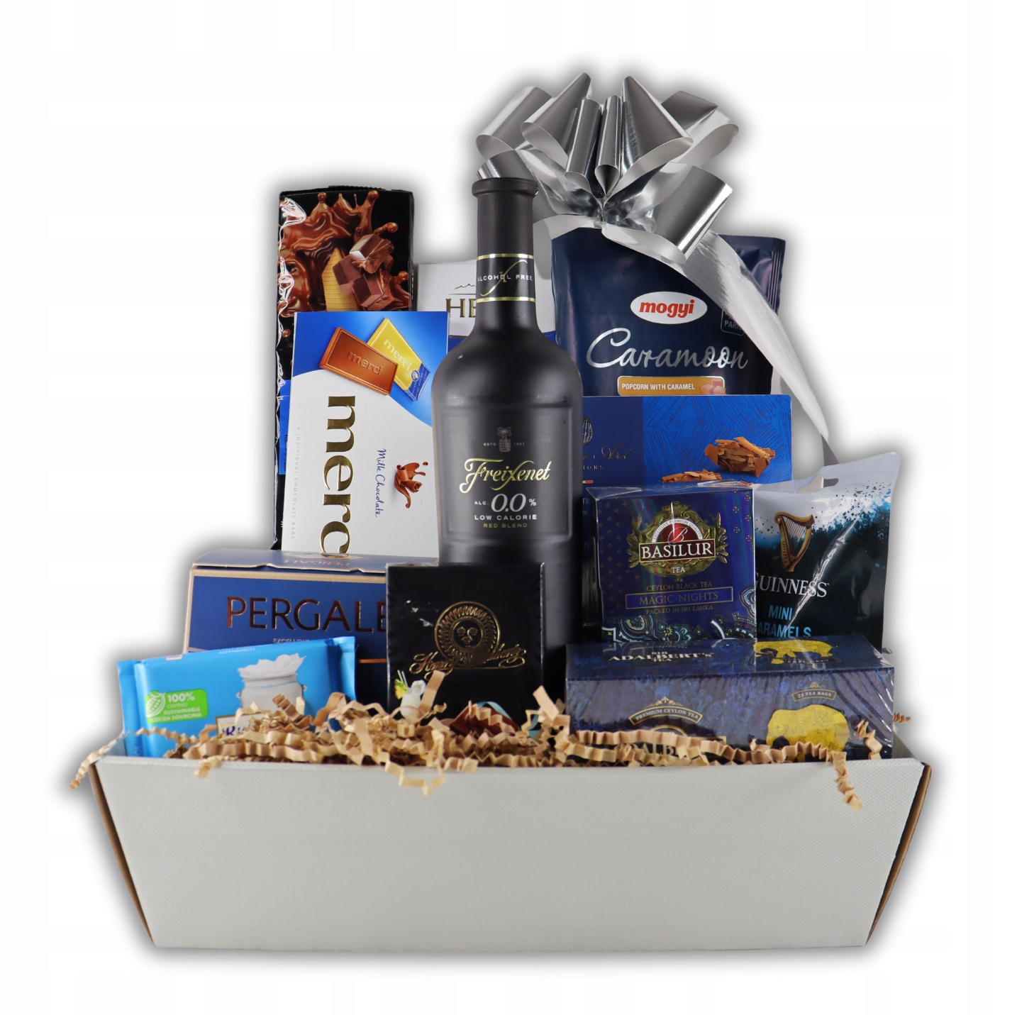 Levně Dárkový koš Azurová vlna s červeným vínem Freixenet Dárek k narozeninám