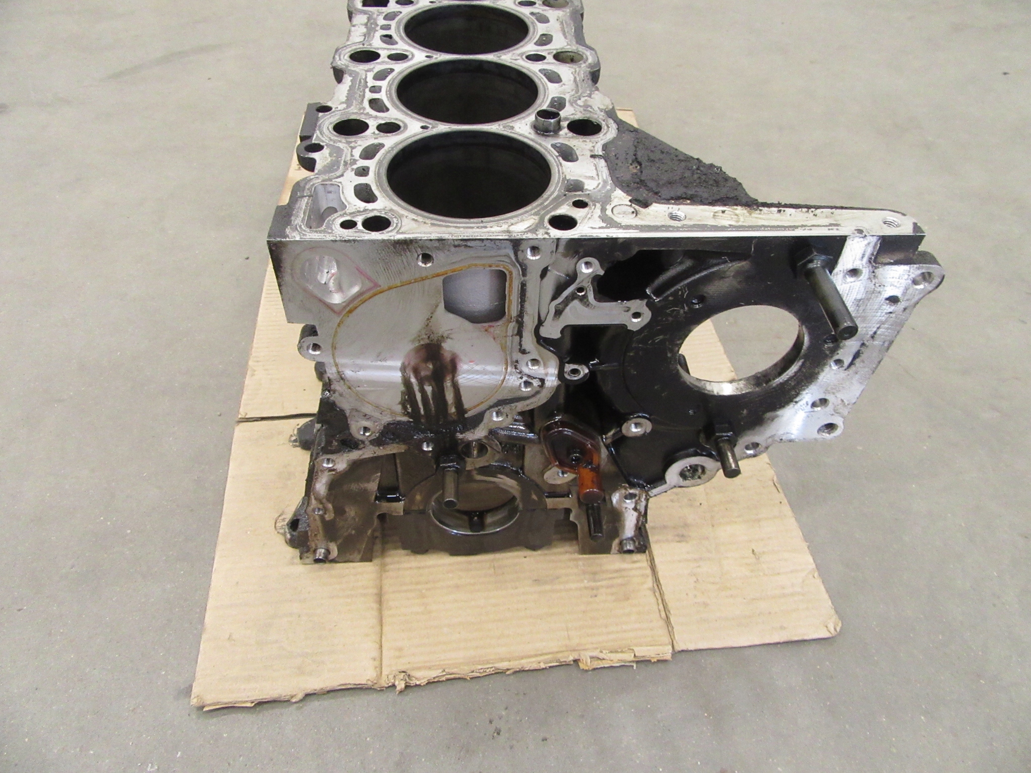 Blok DES MOTORS BMW e60 e61 e65 e70 e83 e90 e91 e92 M57n2 3.0 231 235km 306D3
